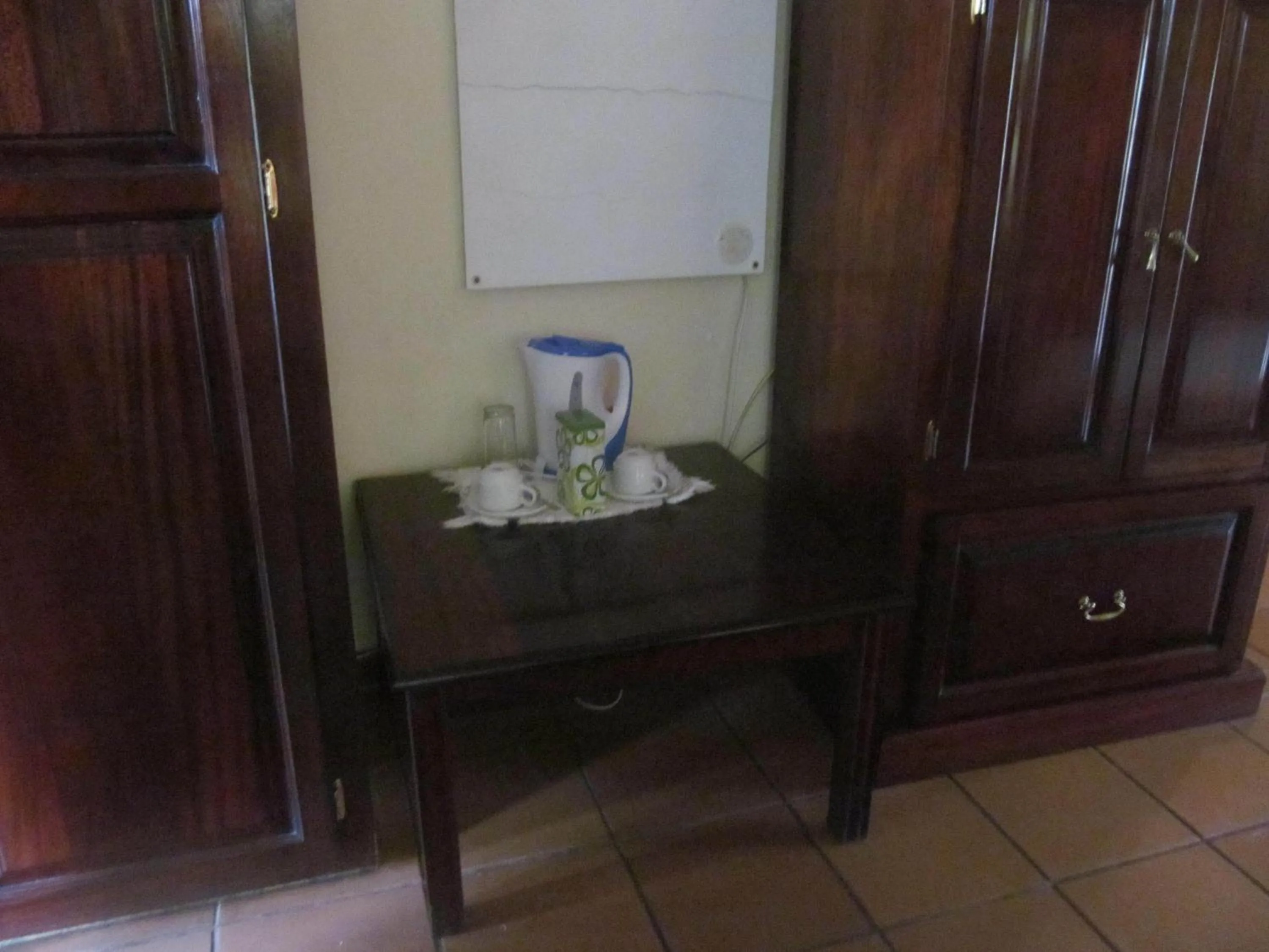 Coffee/tea facilities in The Woodsman Bed and Breakfast