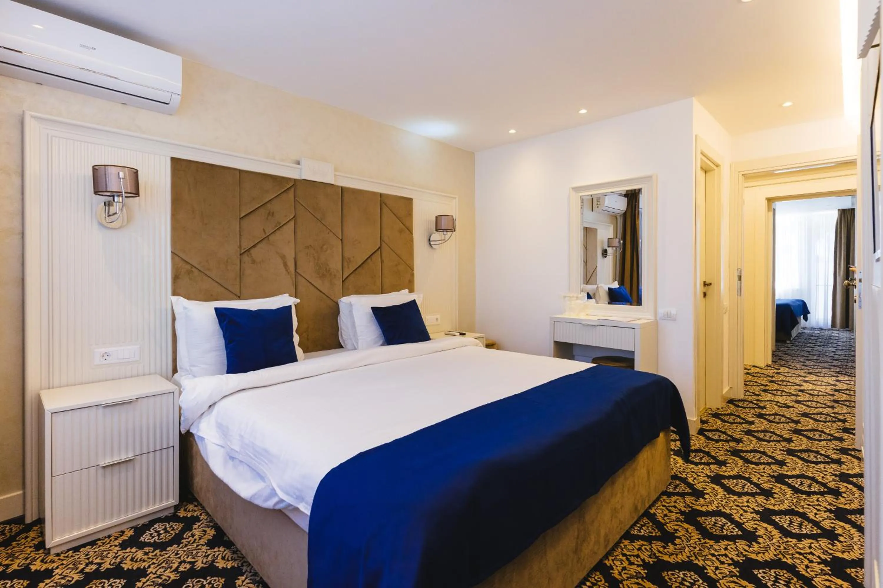 Photo of the whole room, Bed in Hotel Belvedere