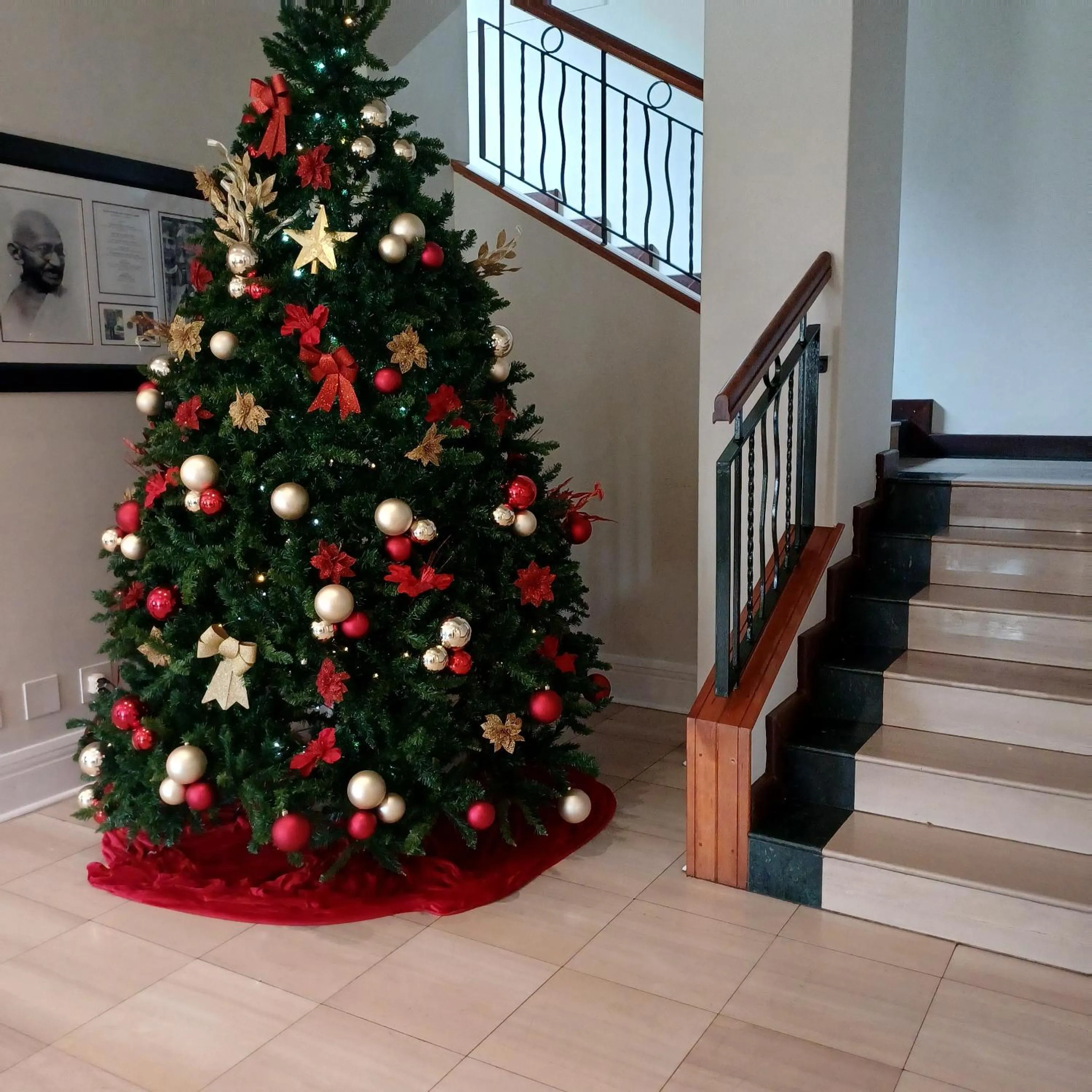 Decorative detail in Redlands Hotel