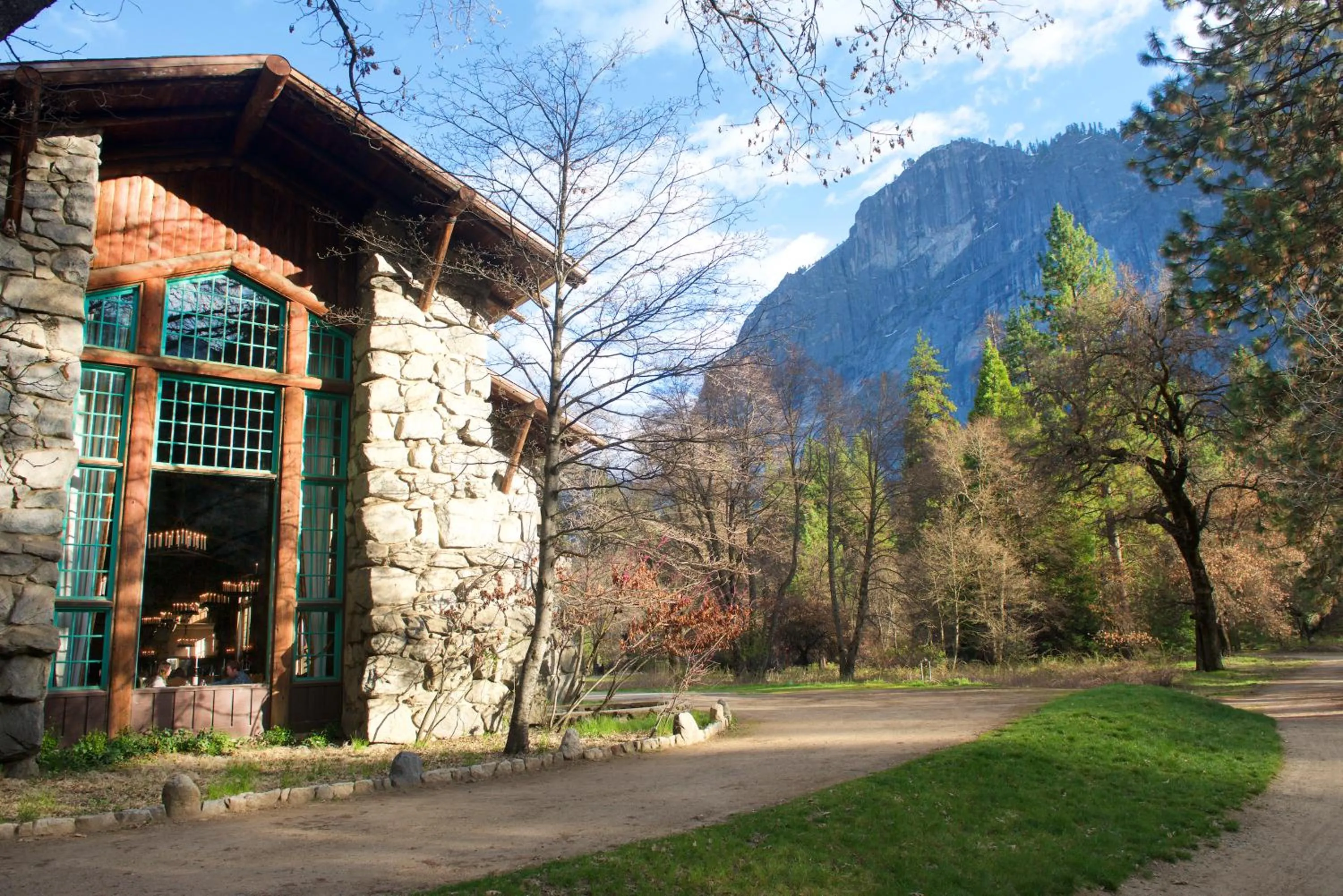 Restaurant/places to eat in The Ahwahnee