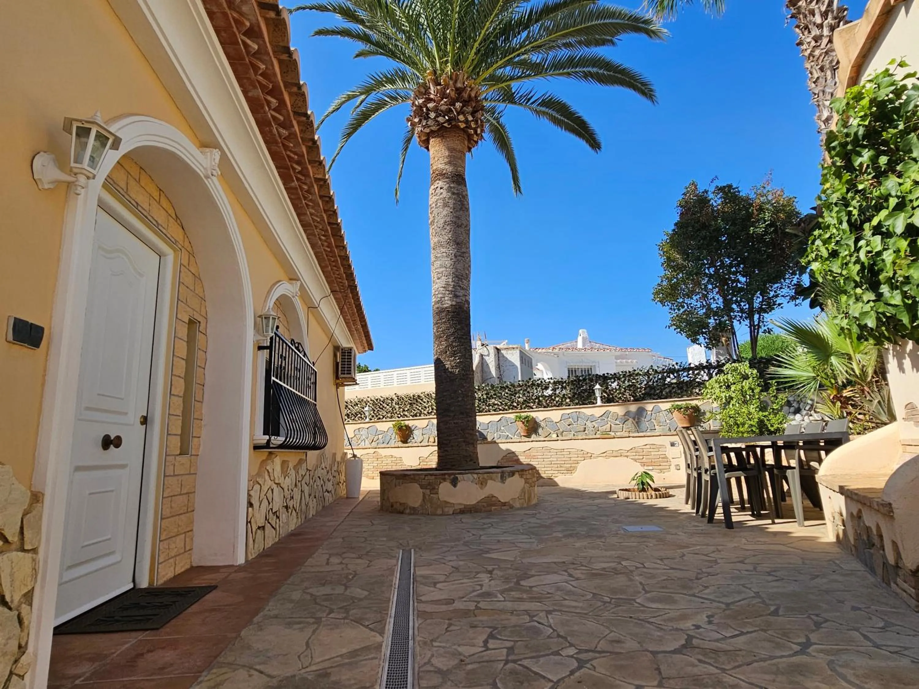 Villa Las Adelfas (escapada ideal en Costa Blanca)