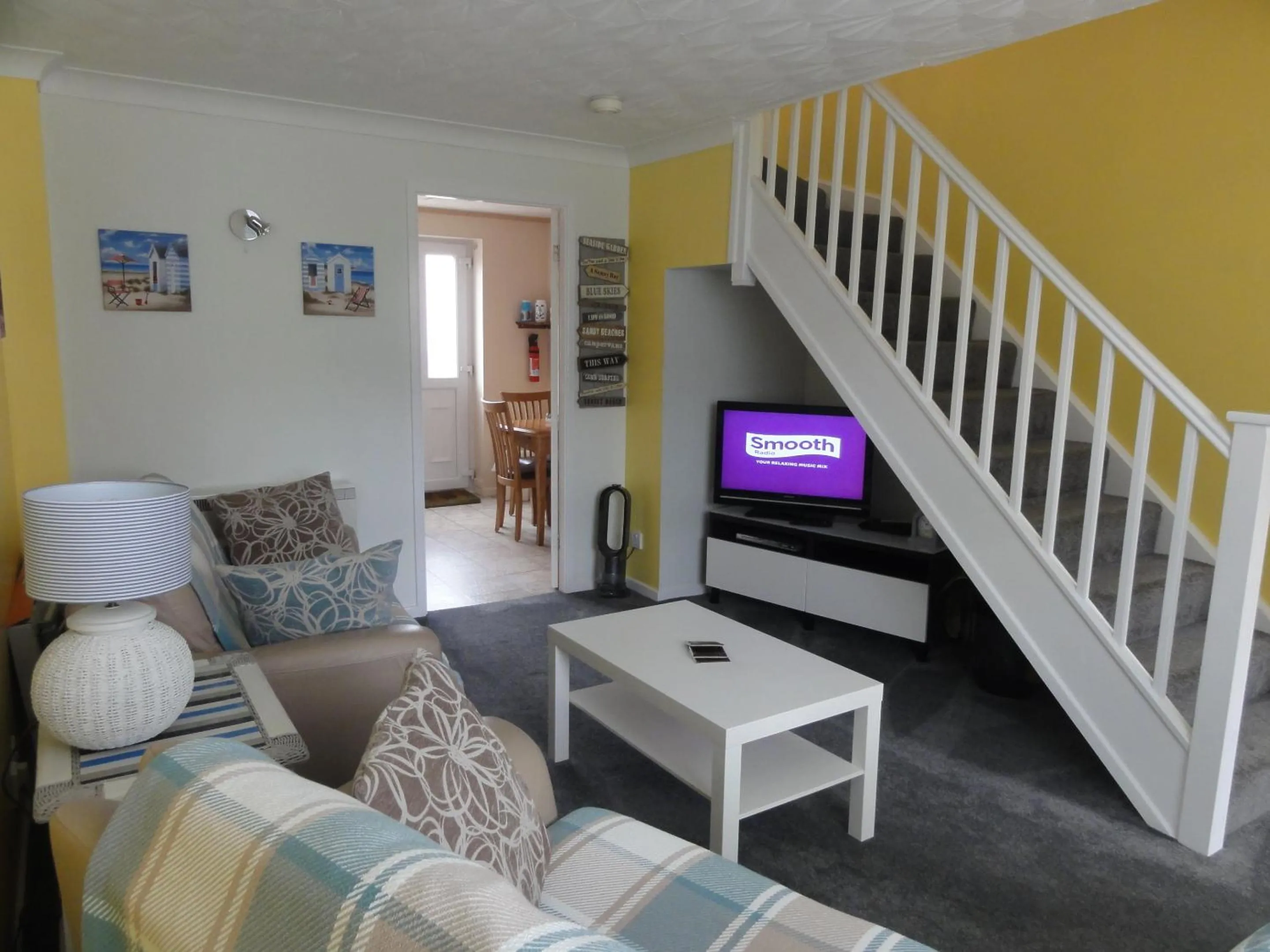 Living room in Saltburn Holidays Jasmine Cottage Saltburn