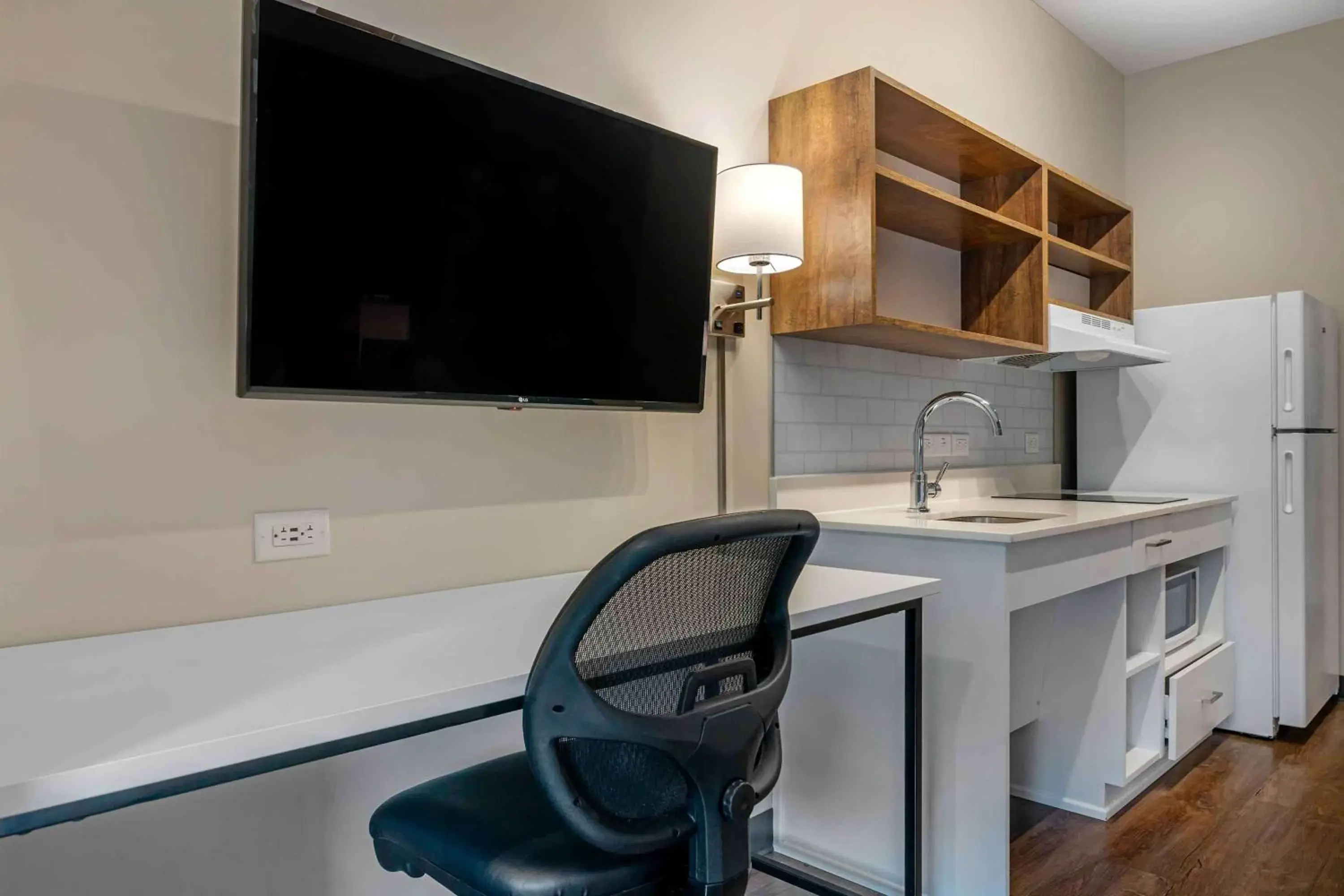 Bedroom in Extended Stay America Premier Suites - Bluffton - Hilton Head Bedroom in Extended Stay America Premier Suites - Bluffton - Hilton Head