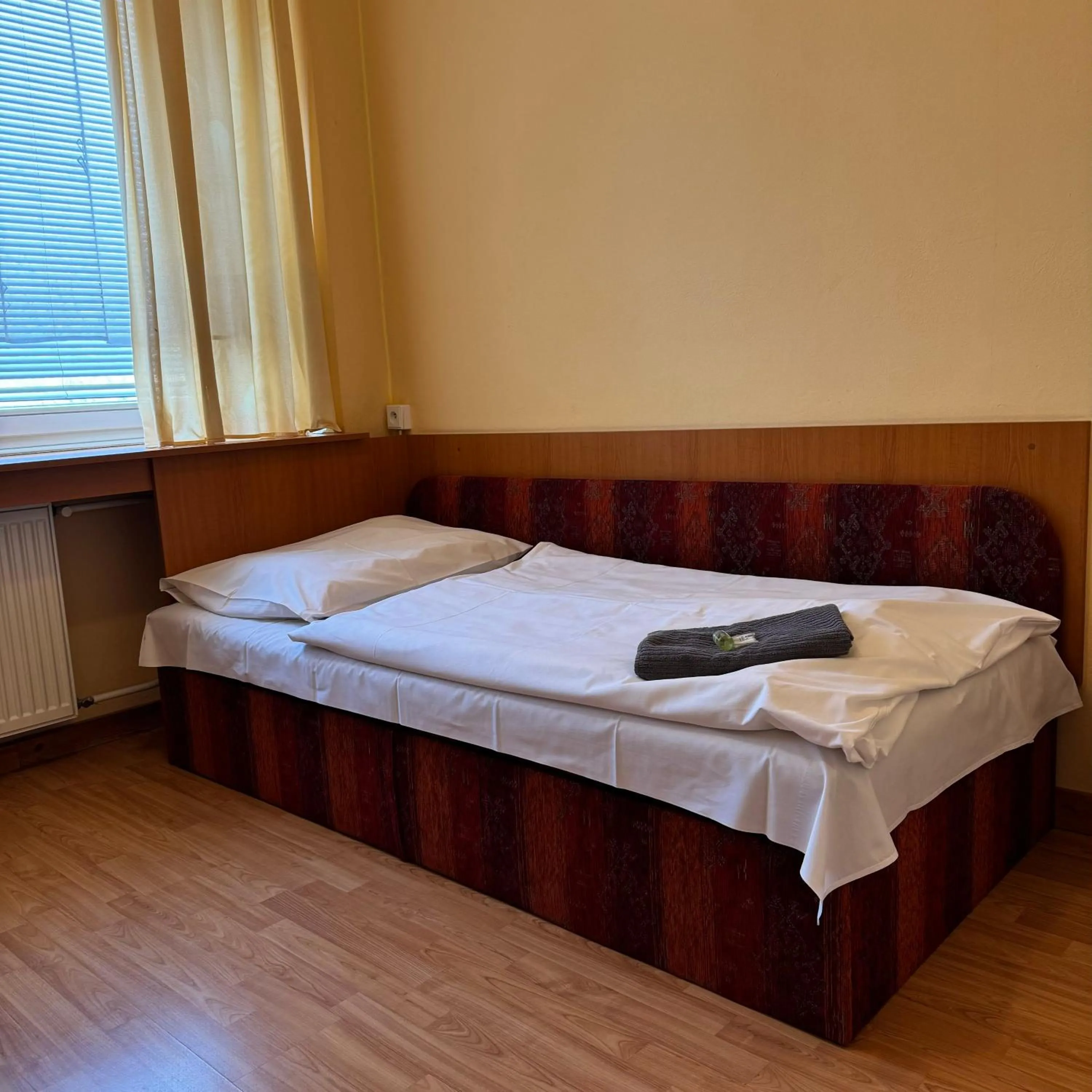 Other, Bed in Hotel Avion