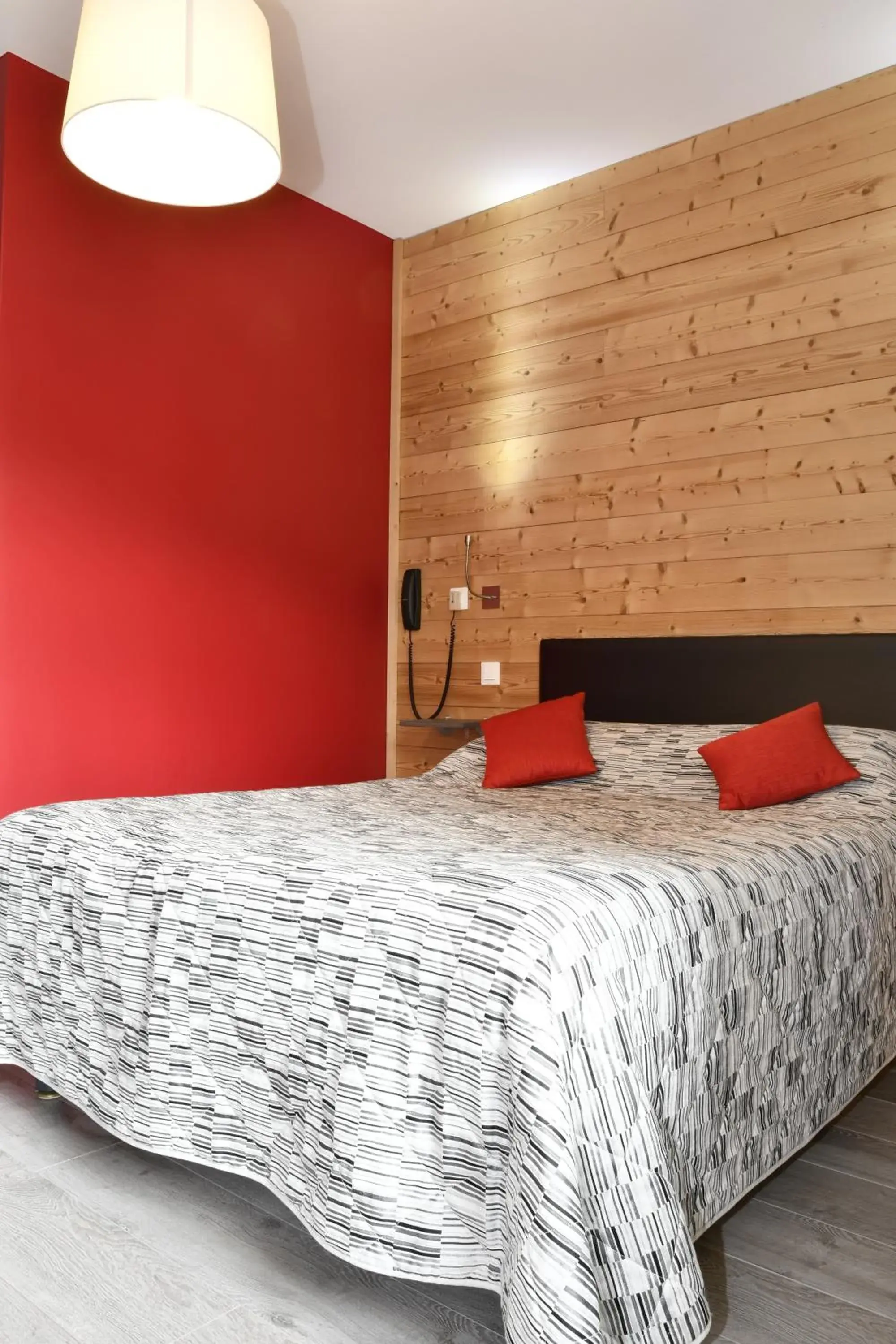 Single Room in Hôtel Lacour Single Room in Hôtel Lacour