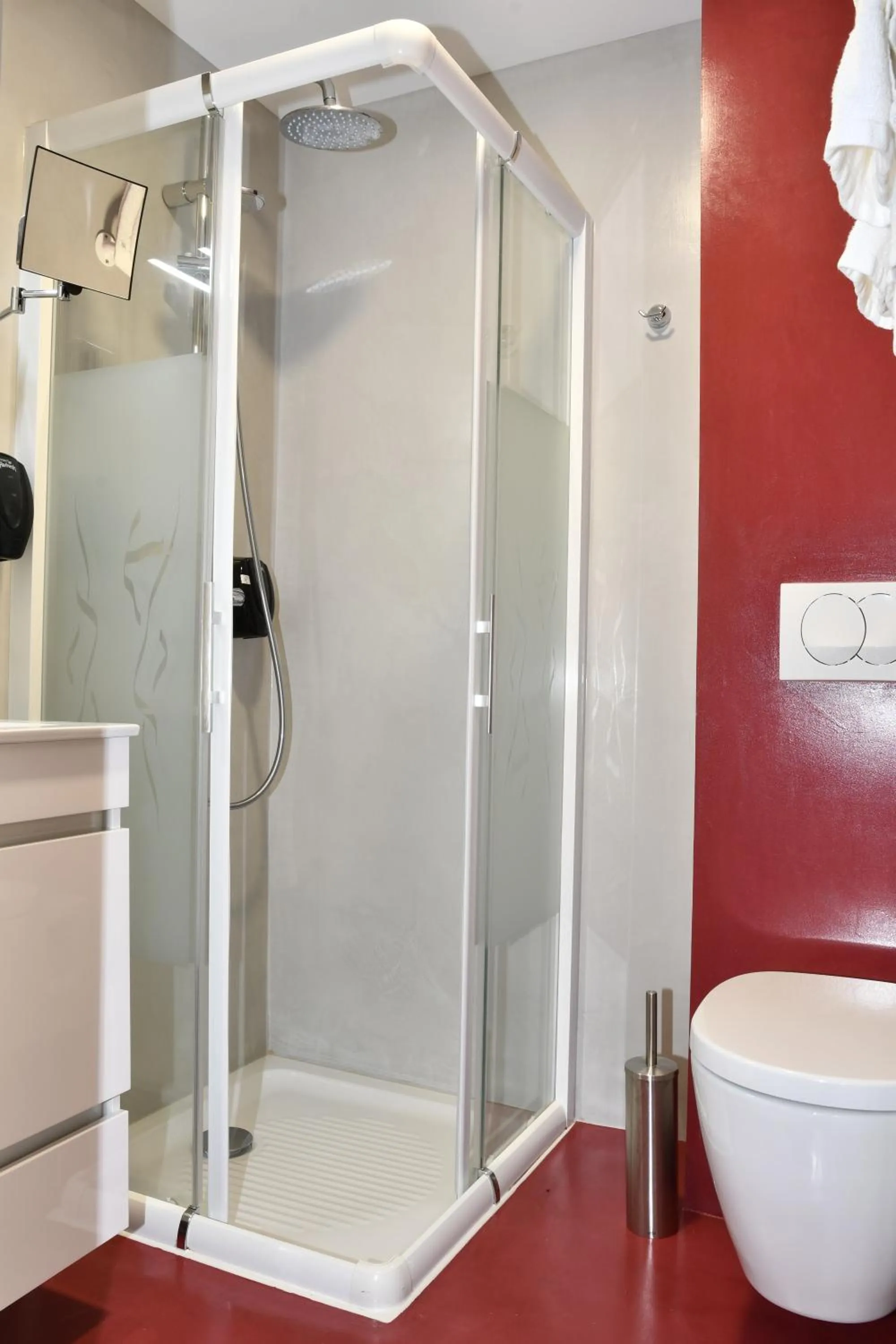 Bathroom in Hôtel Lacour