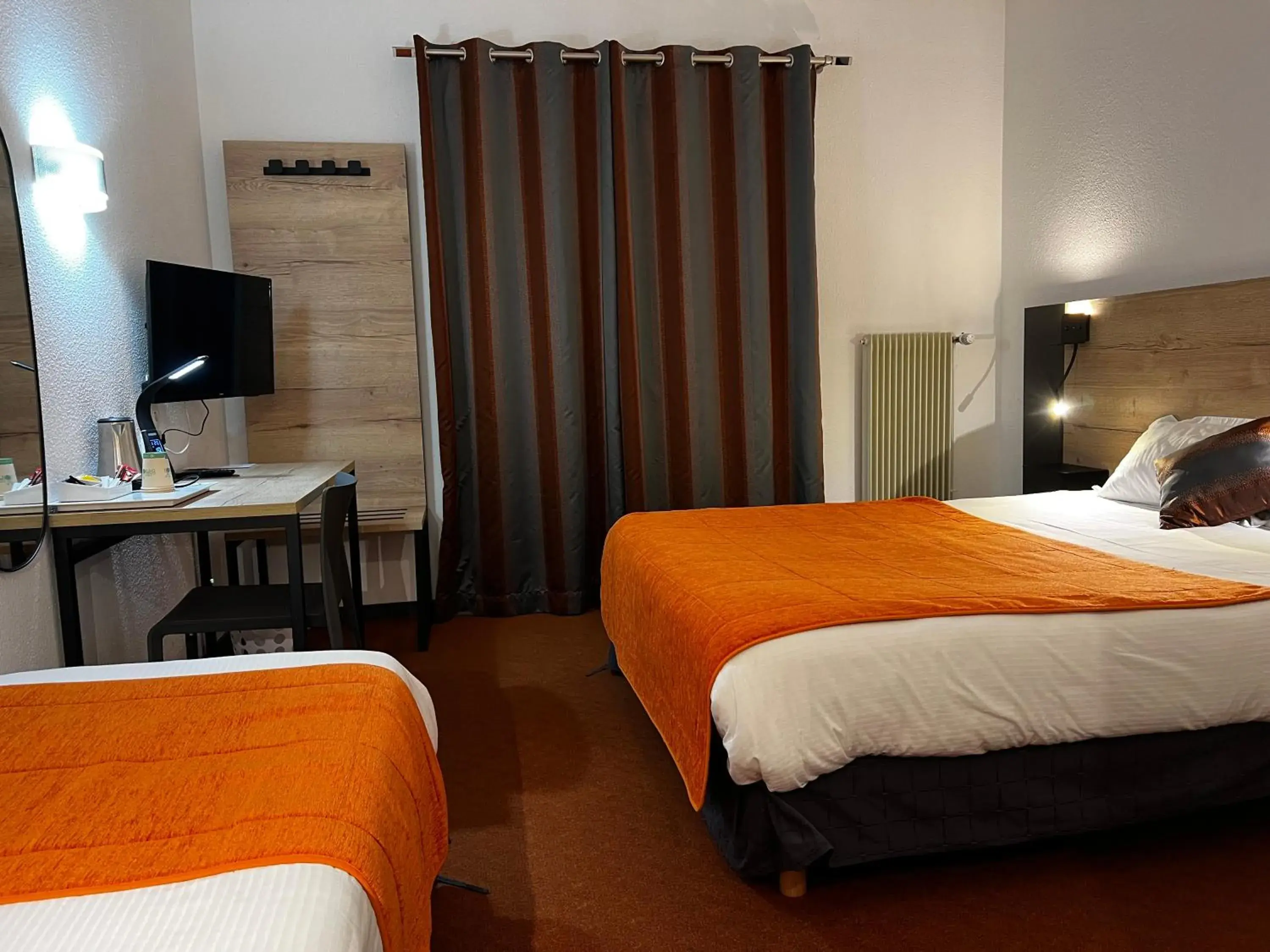 Superior Double Room with Balcony Garden View in Hôtel Lacour Superior Double Room with Balcony Garden View in Hôtel Lacour