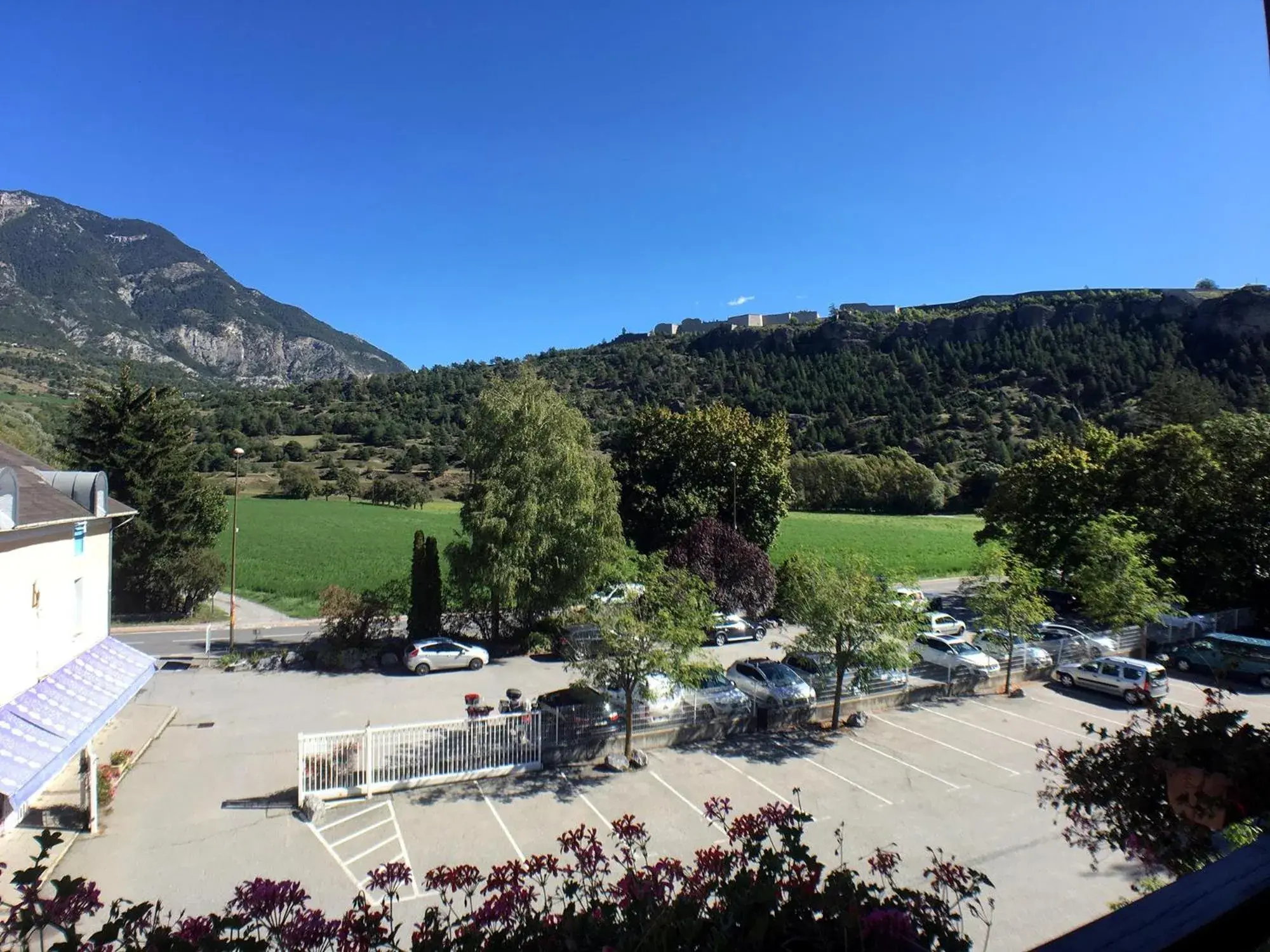 Superior Double Room with Mountain View in Hôtel Lacour Superior Double Room with Mountain View in Hôtel Lacour