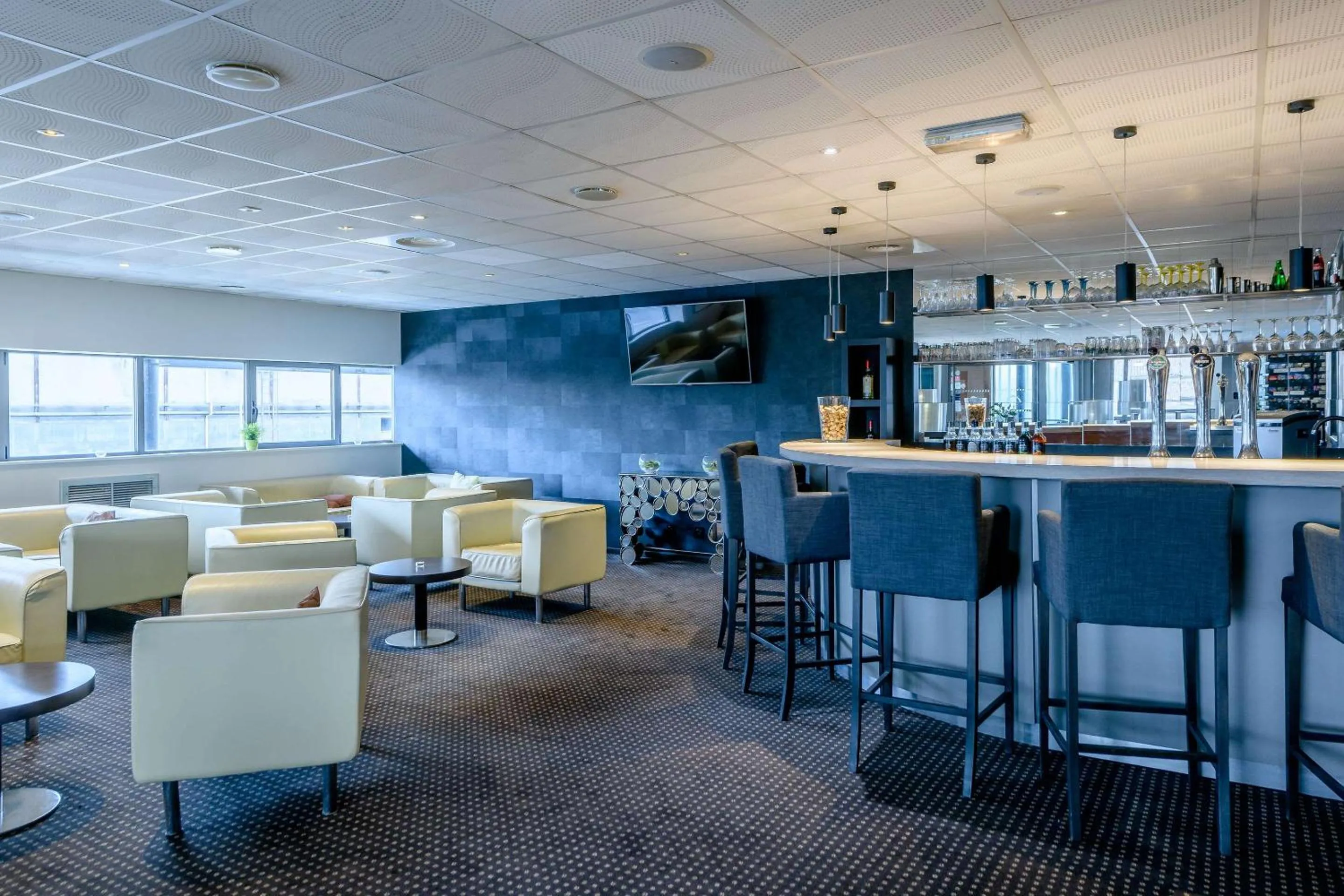 Restaurant/places to eat in Comfort Aparthotel Bordeaux Begles Arena