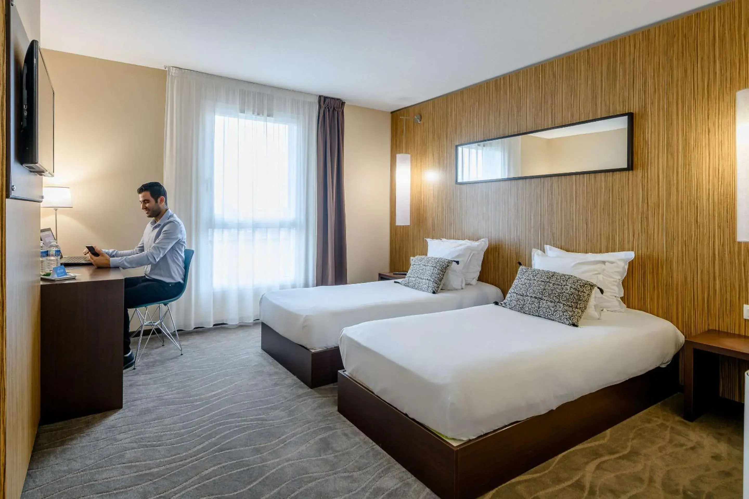 Bedroom, Bed in Comfort Aparthotel Bordeaux Begles Arena Bedroom, Bed in Comfort Aparthotel Bordeaux Begles Arena