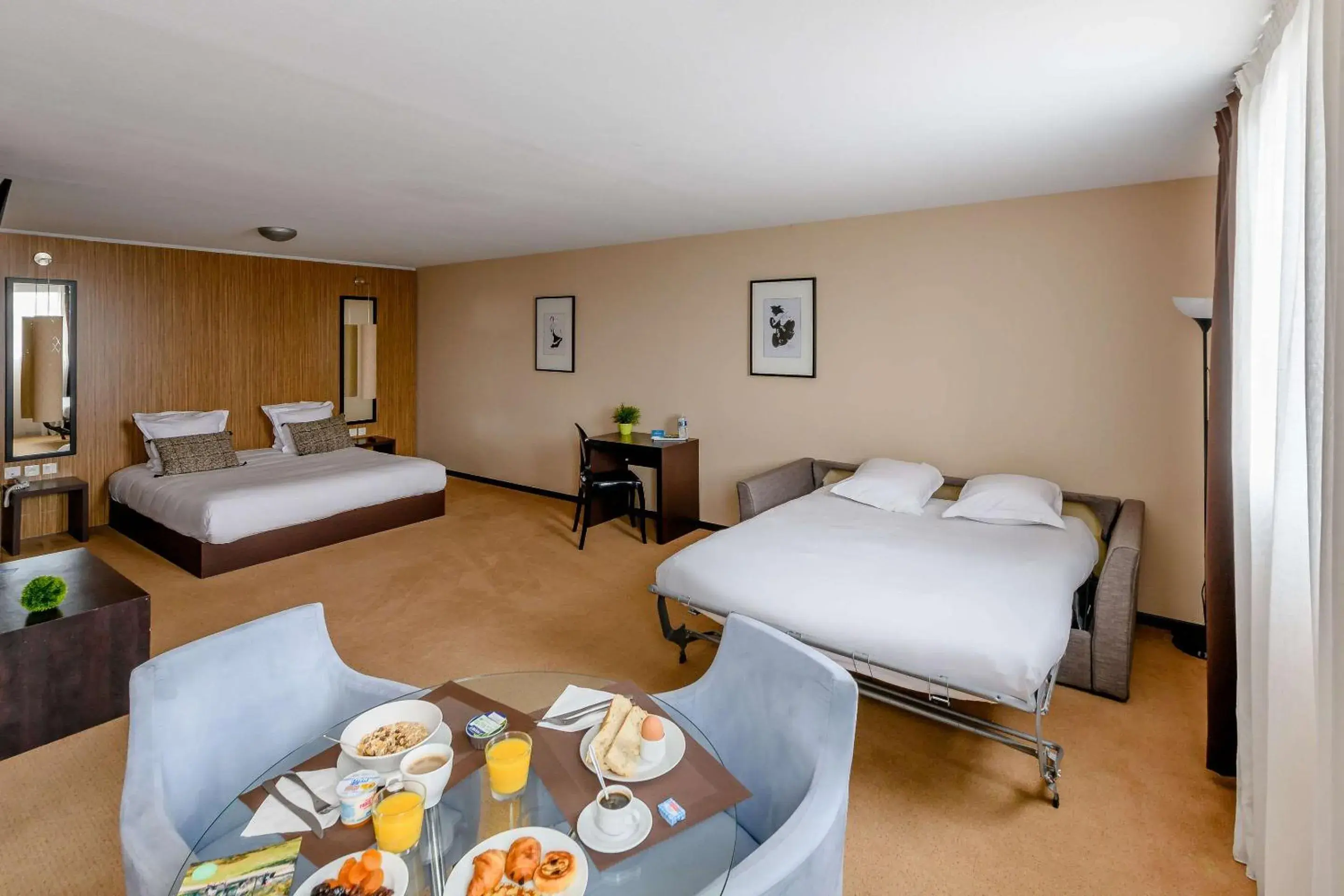 Bedroom, Bed in Comfort Aparthotel Bordeaux Begles Arena Bedroom, Bed in Comfort Aparthotel Bordeaux Begles Arena