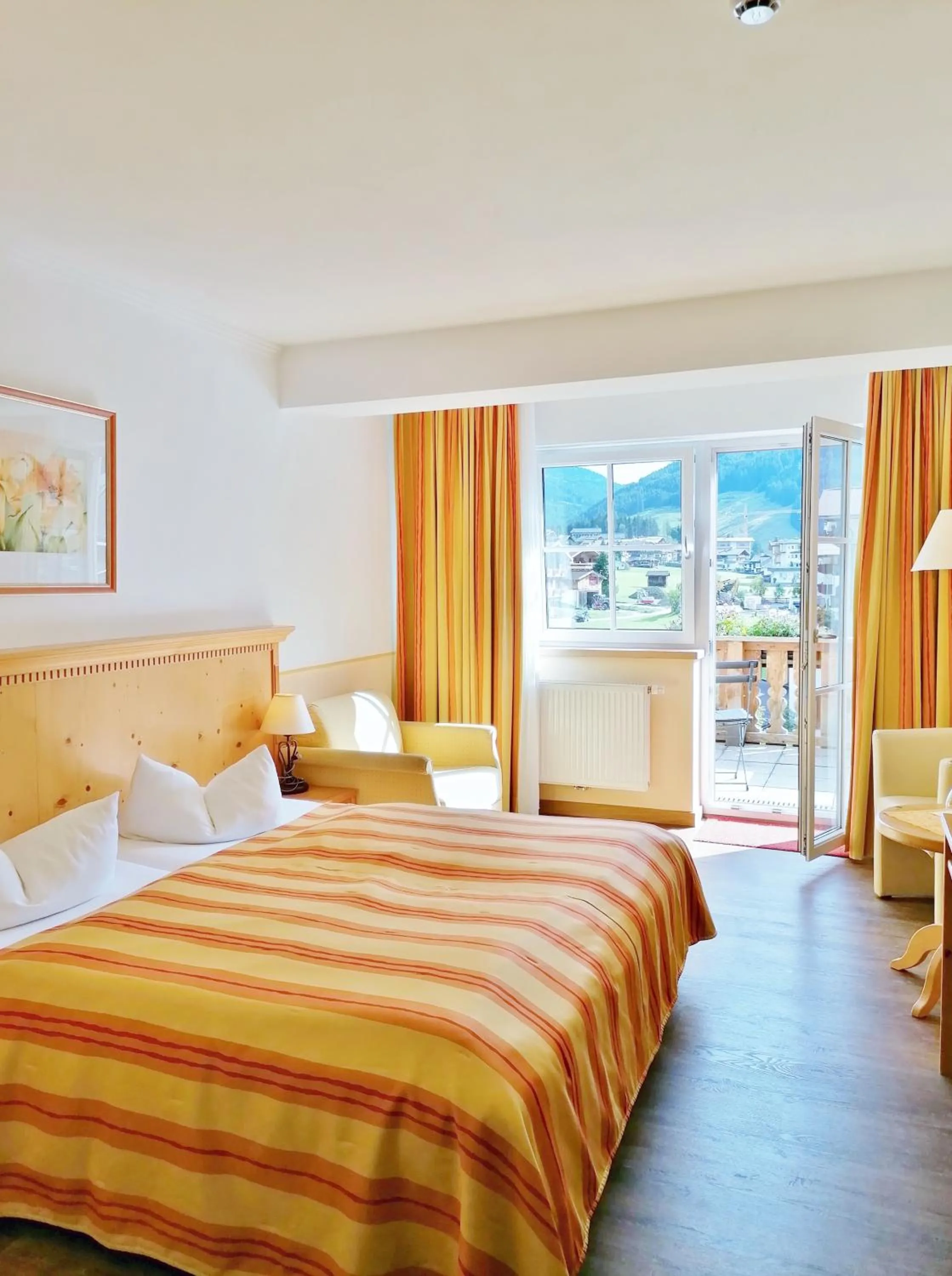 Staff, Bed in Hotel Sportalm