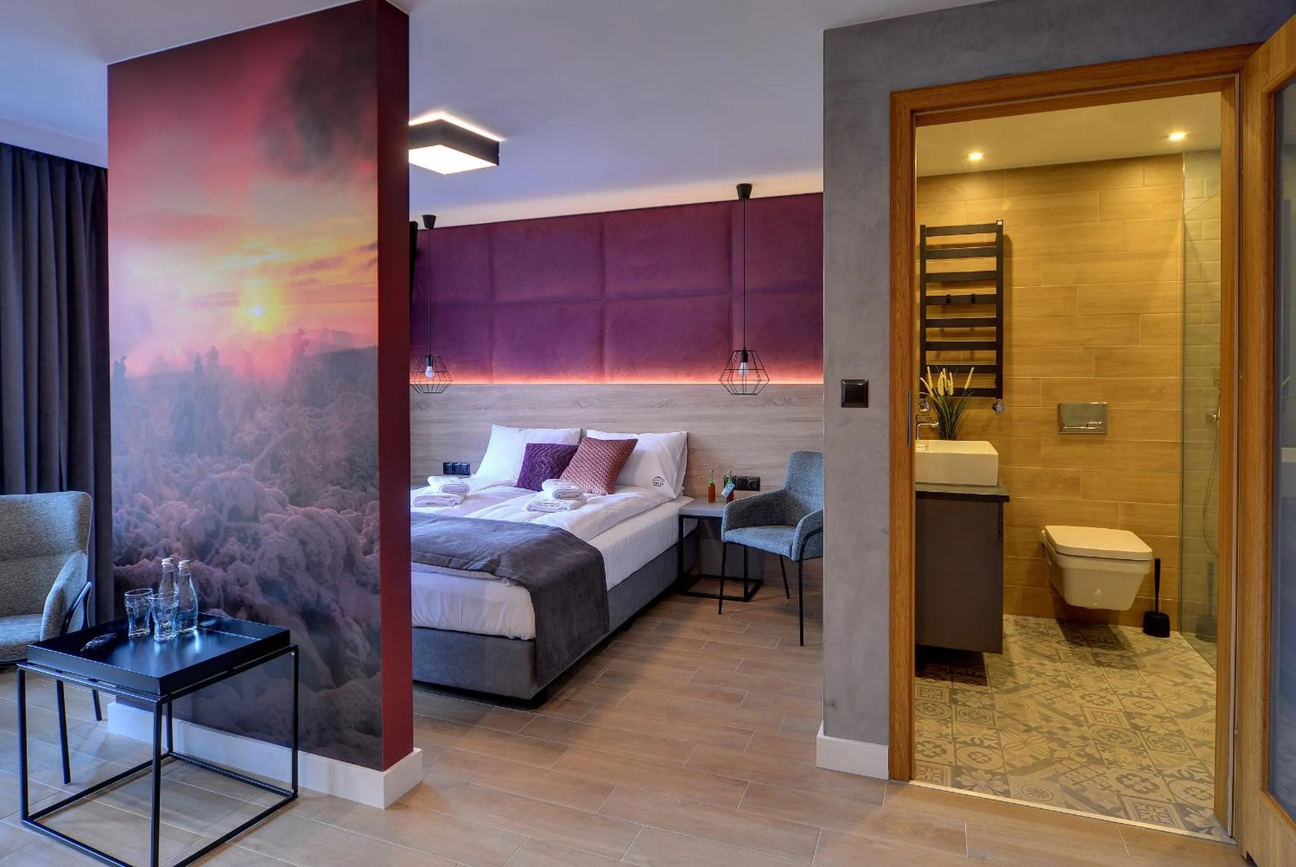 Bed in Walizka Wspomnień