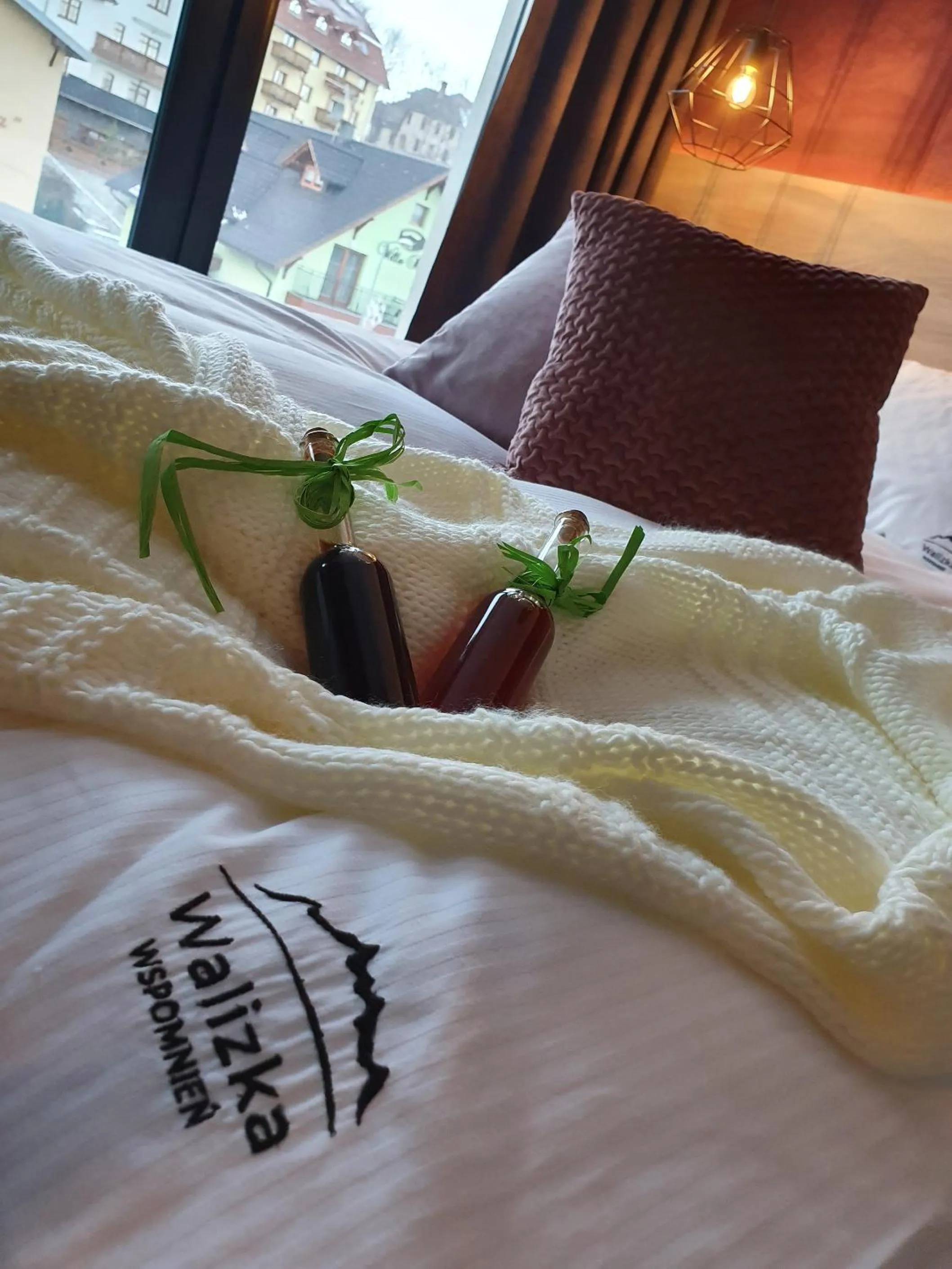 Bed in Walizka Wspomnień