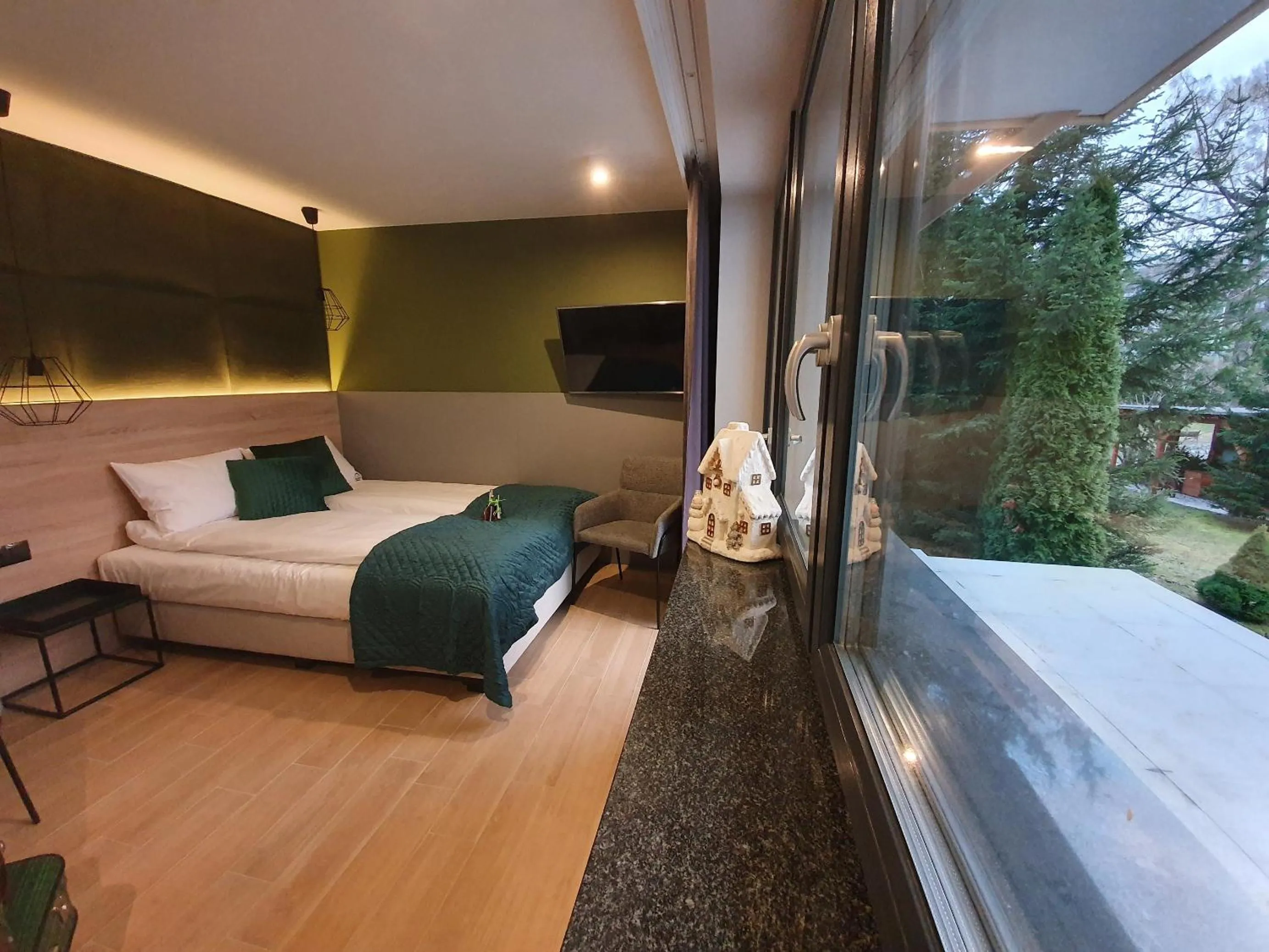 Bed in Walizka Wspomnień