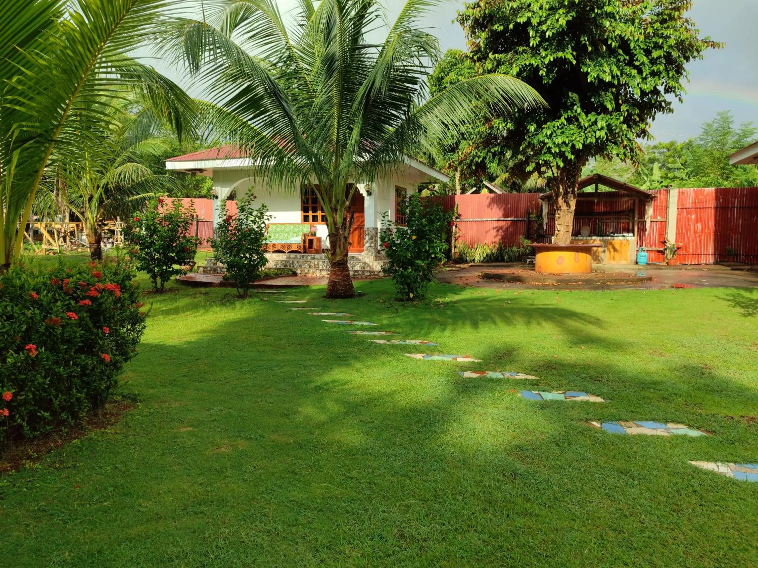 E&N Paradise Island Resort