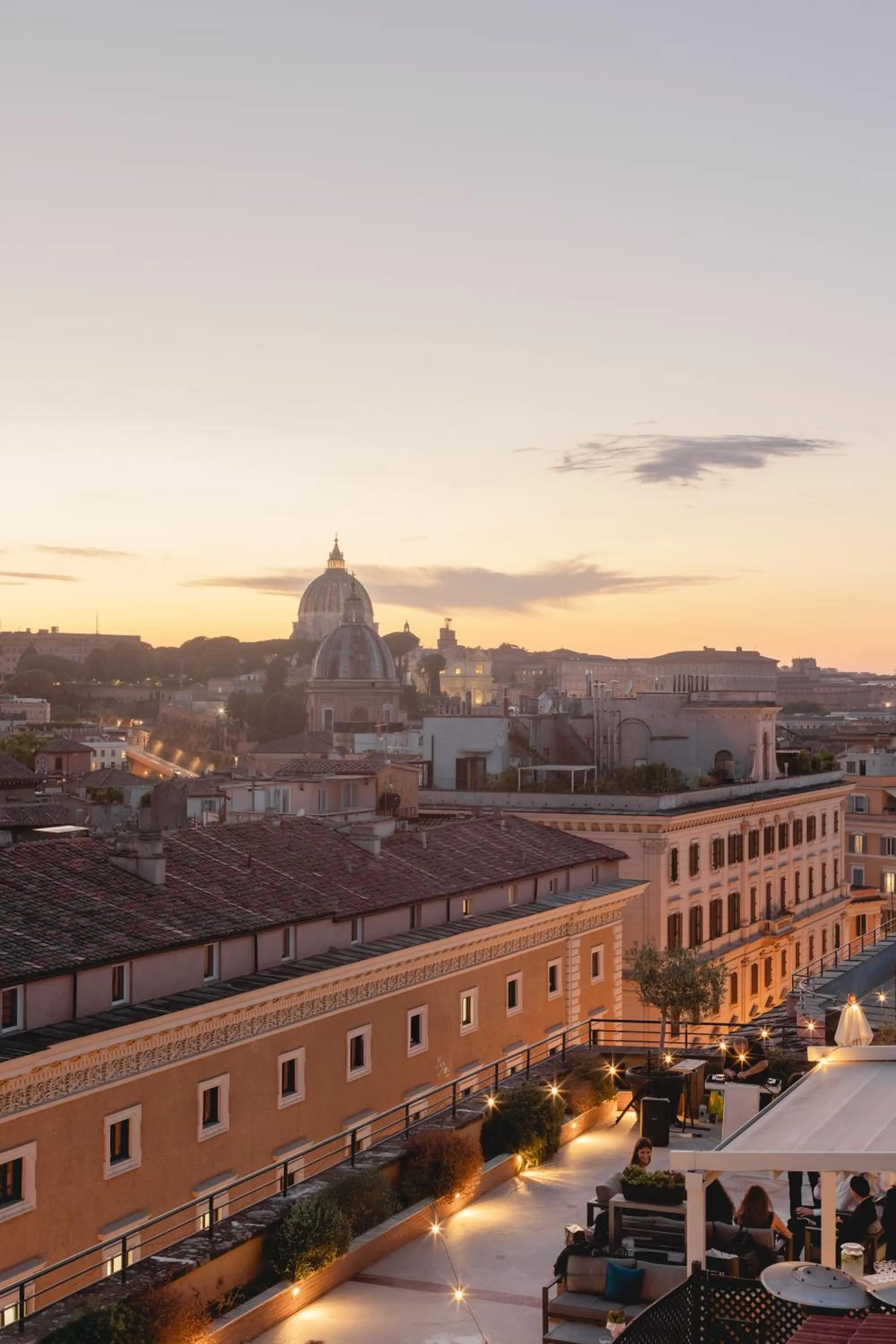 Property building in Navona Queen Rooftop