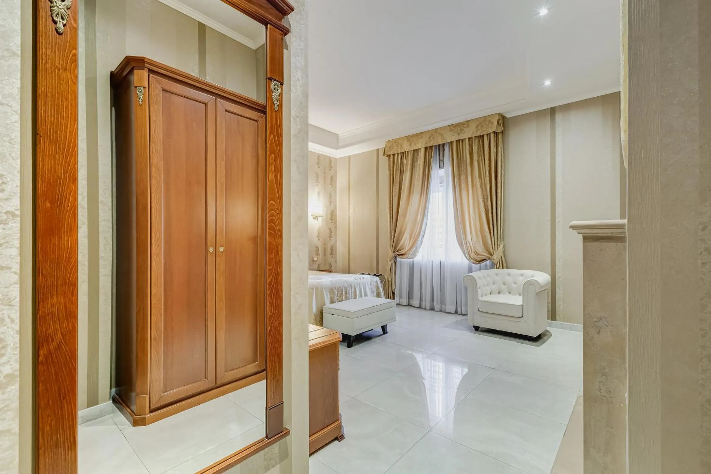 Photo of the whole room in Navona Queen Rooftop