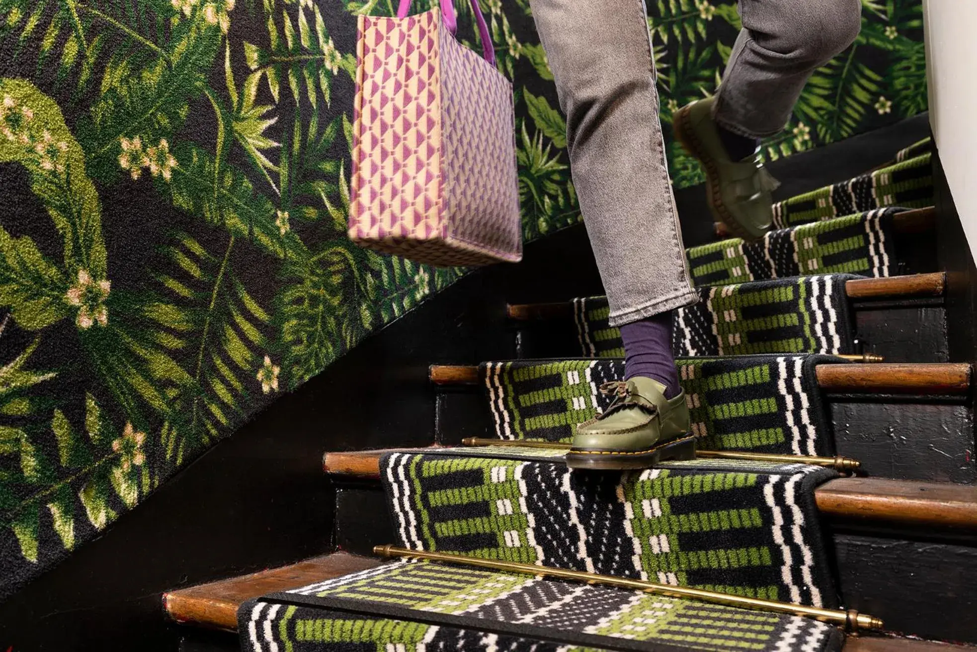 Property building in Hôtel Des Marronniers Property building in Hôtel Des Marronniers