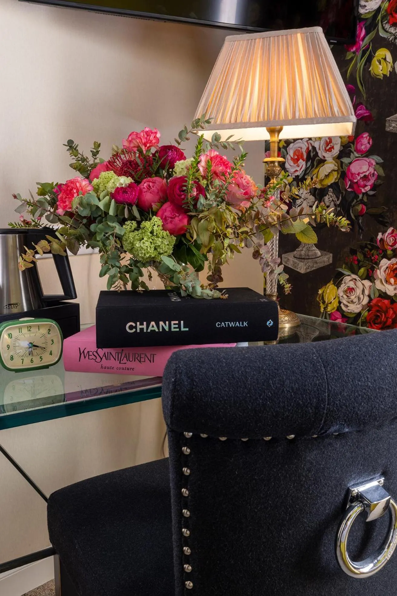 Decorative detail in Hôtel Des Marronniers