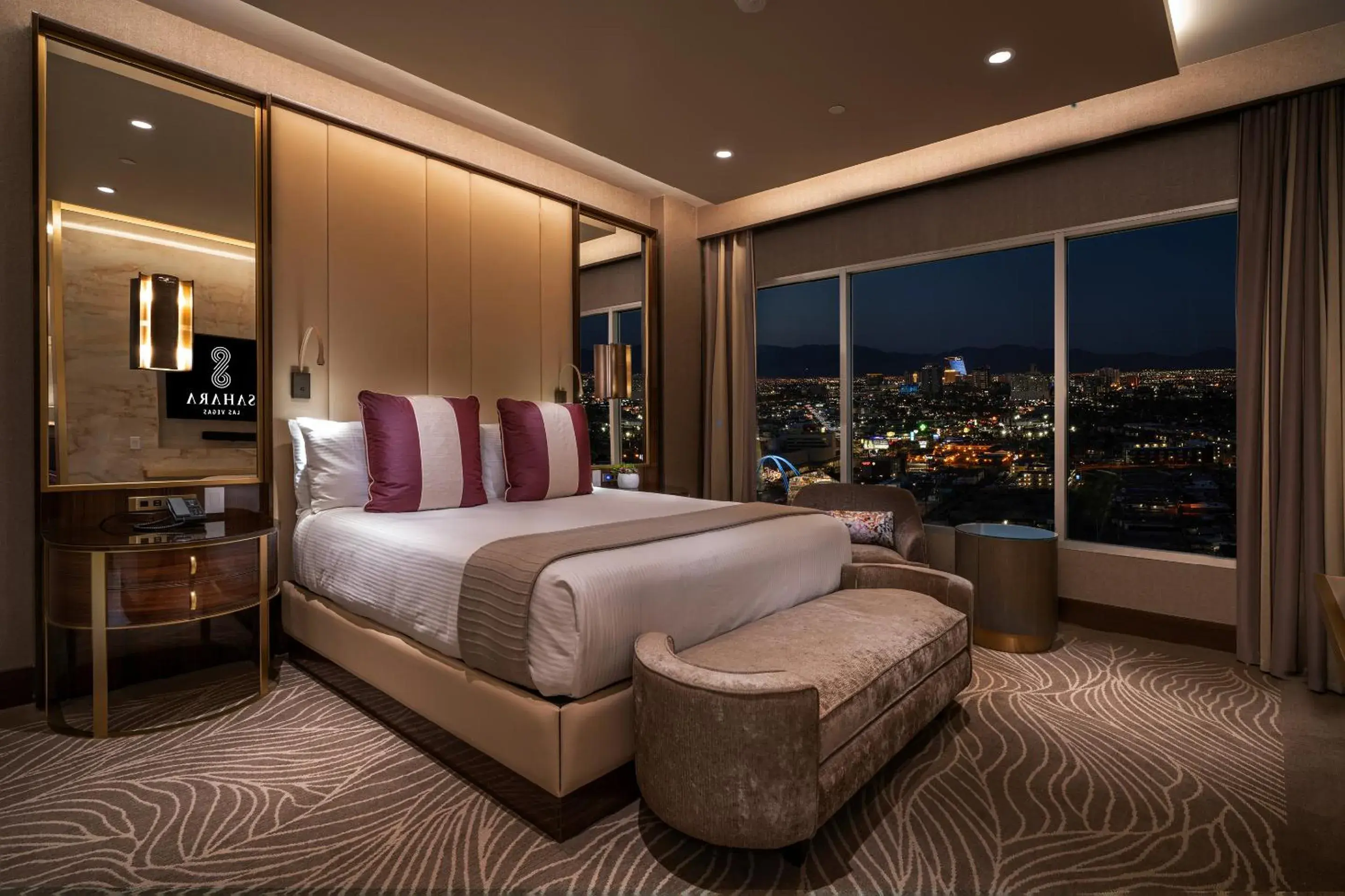 Bedroom, Bed in SAHARA Las Vegas Bedroom, Bed in SAHARA Las Vegas