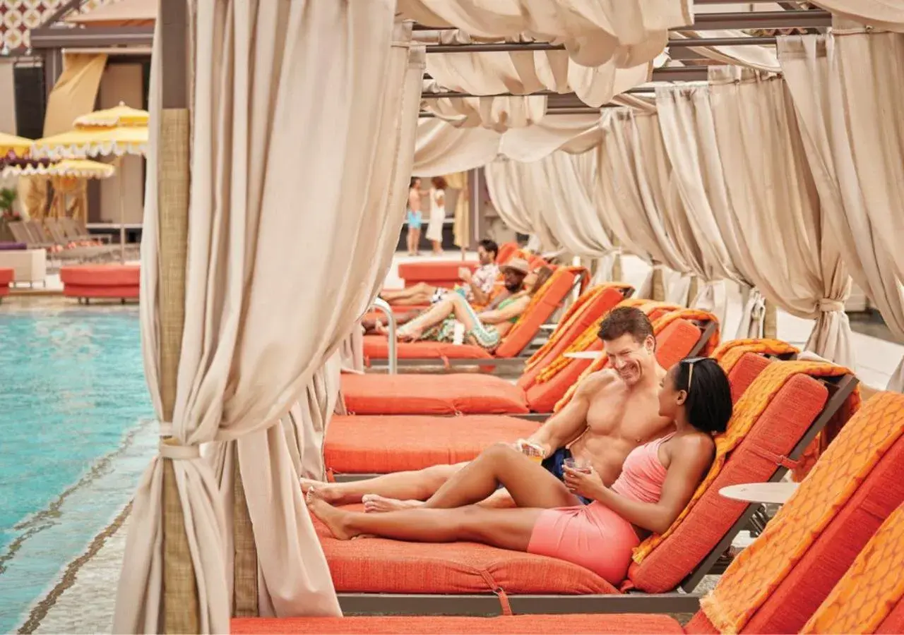 Swimming pool in SAHARA Las Vegas Swimming pool in SAHARA Las Vegas