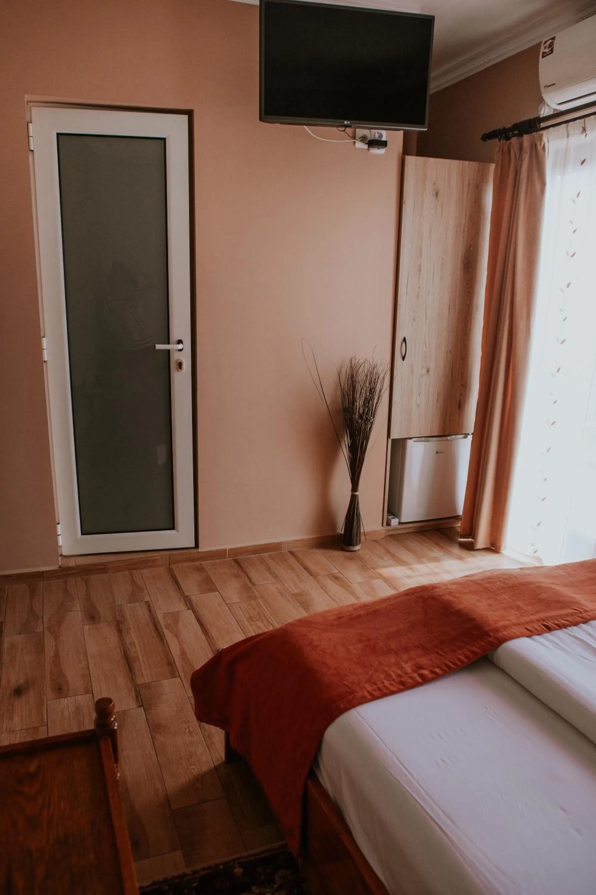 Bed in Hotel-Restaurant Milenium