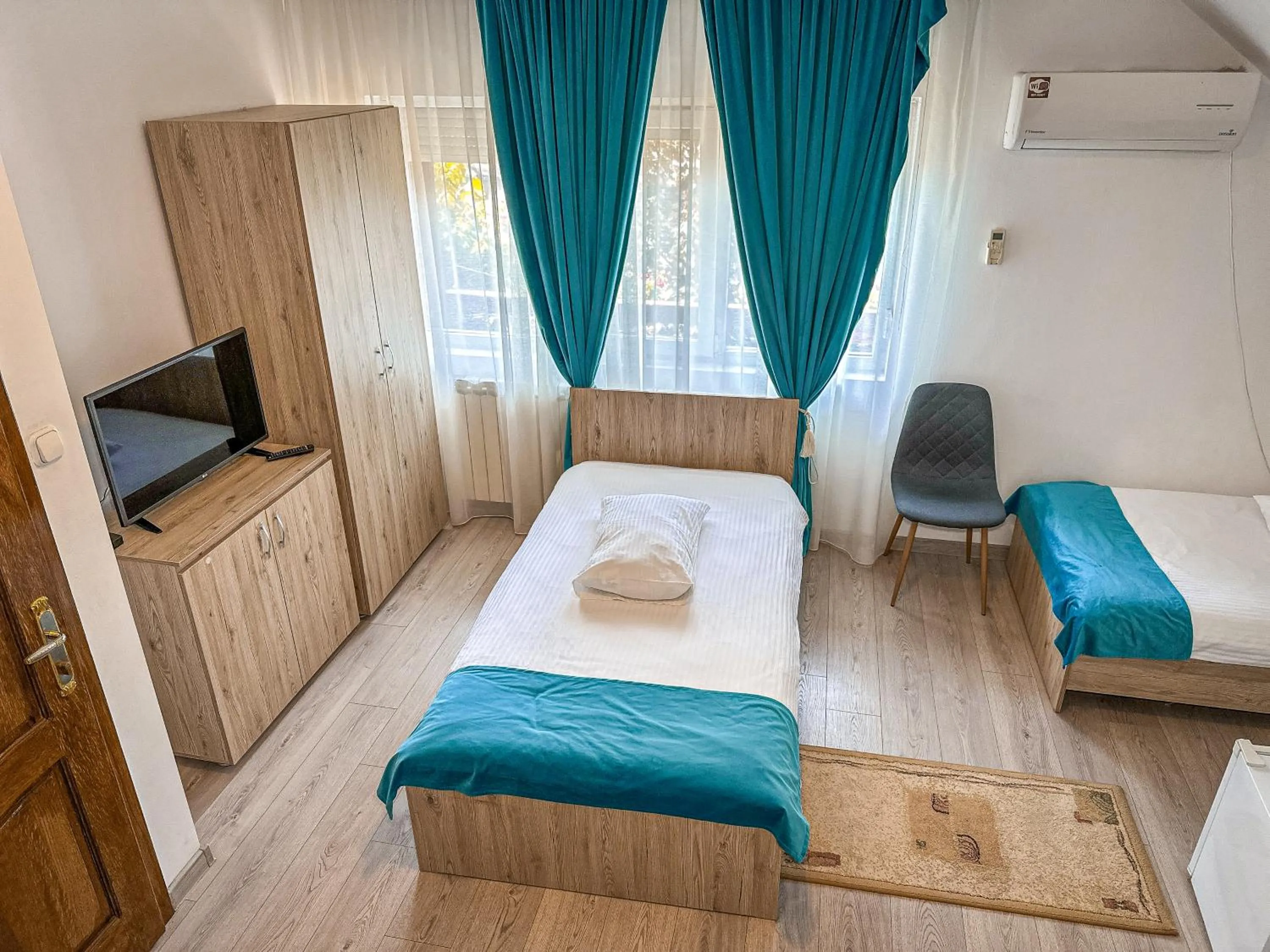 Bed in Hotel-Restaurant Milenium