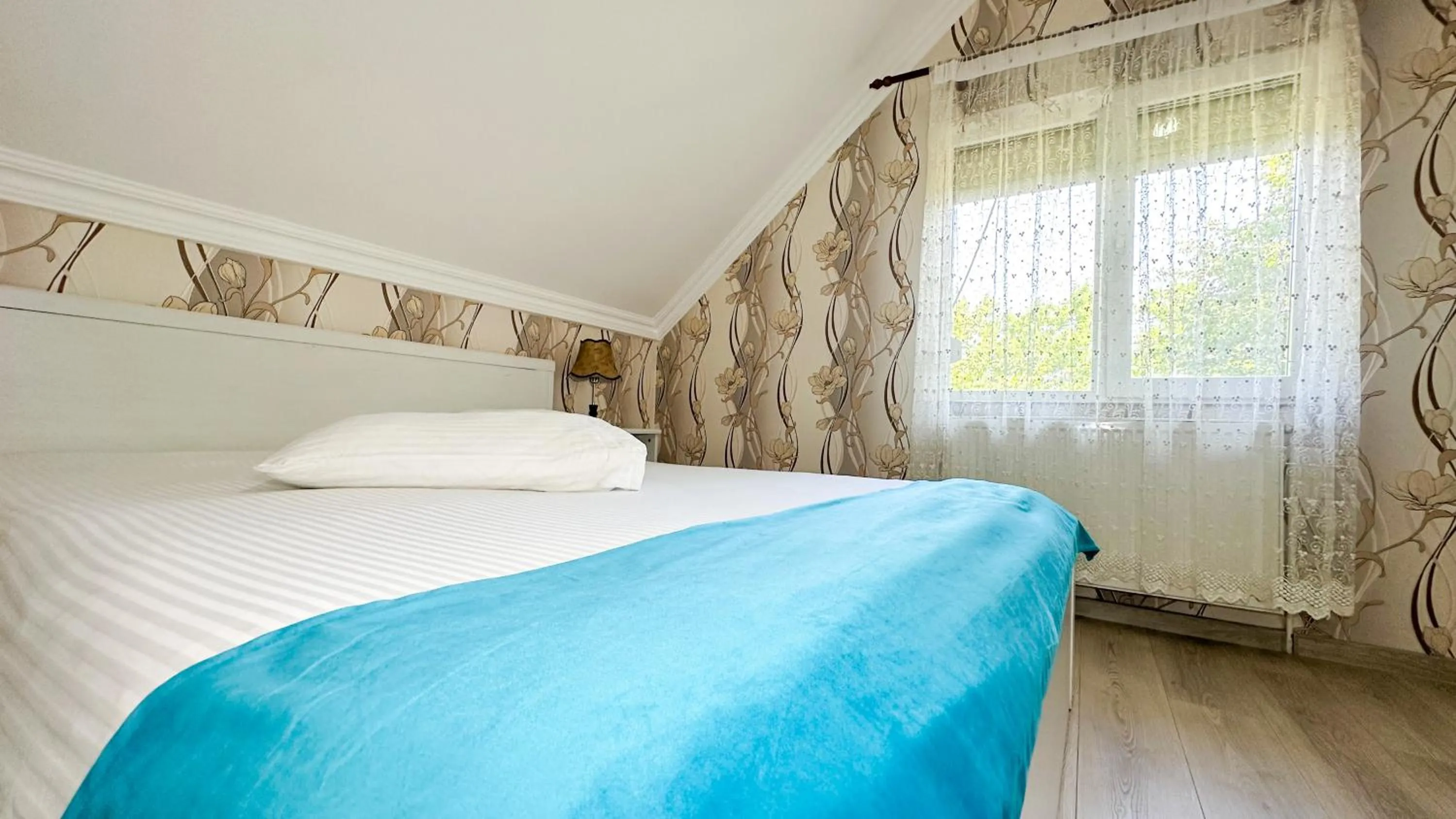 Bed in Hotel-Restaurant Milenium