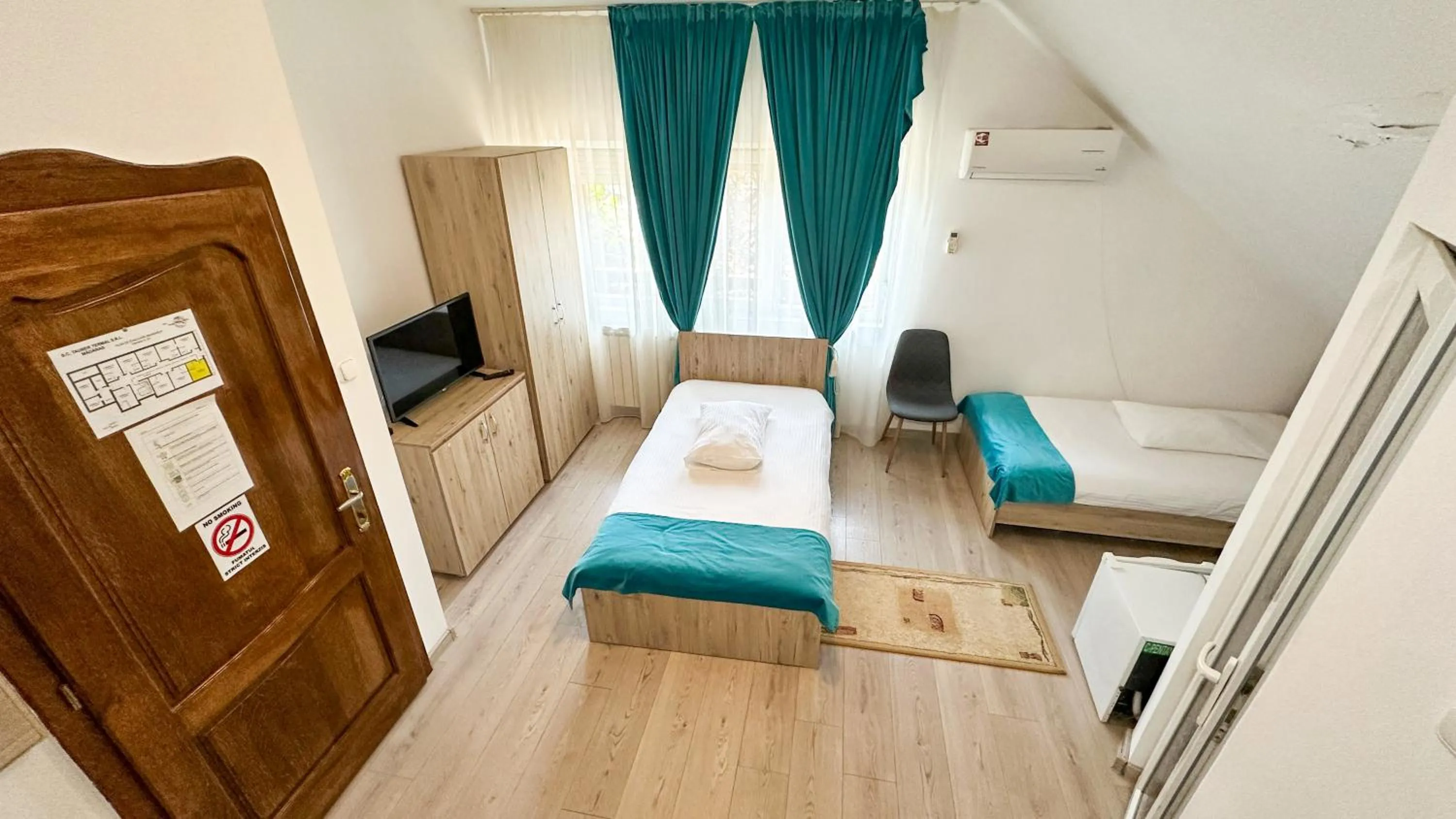 Bed in Hotel-Restaurant Milenium