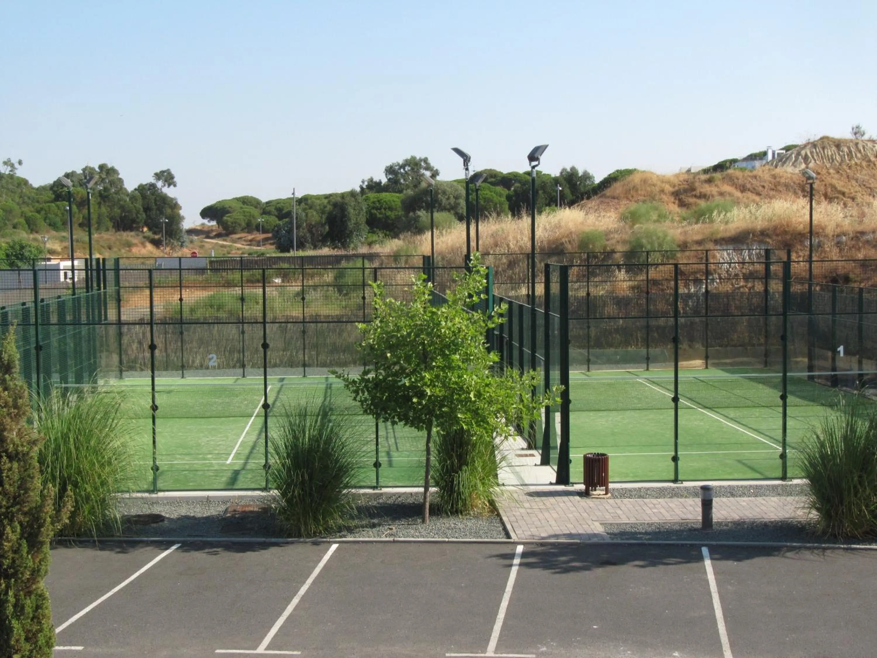 Business facilities in Life Apartments El Rompido