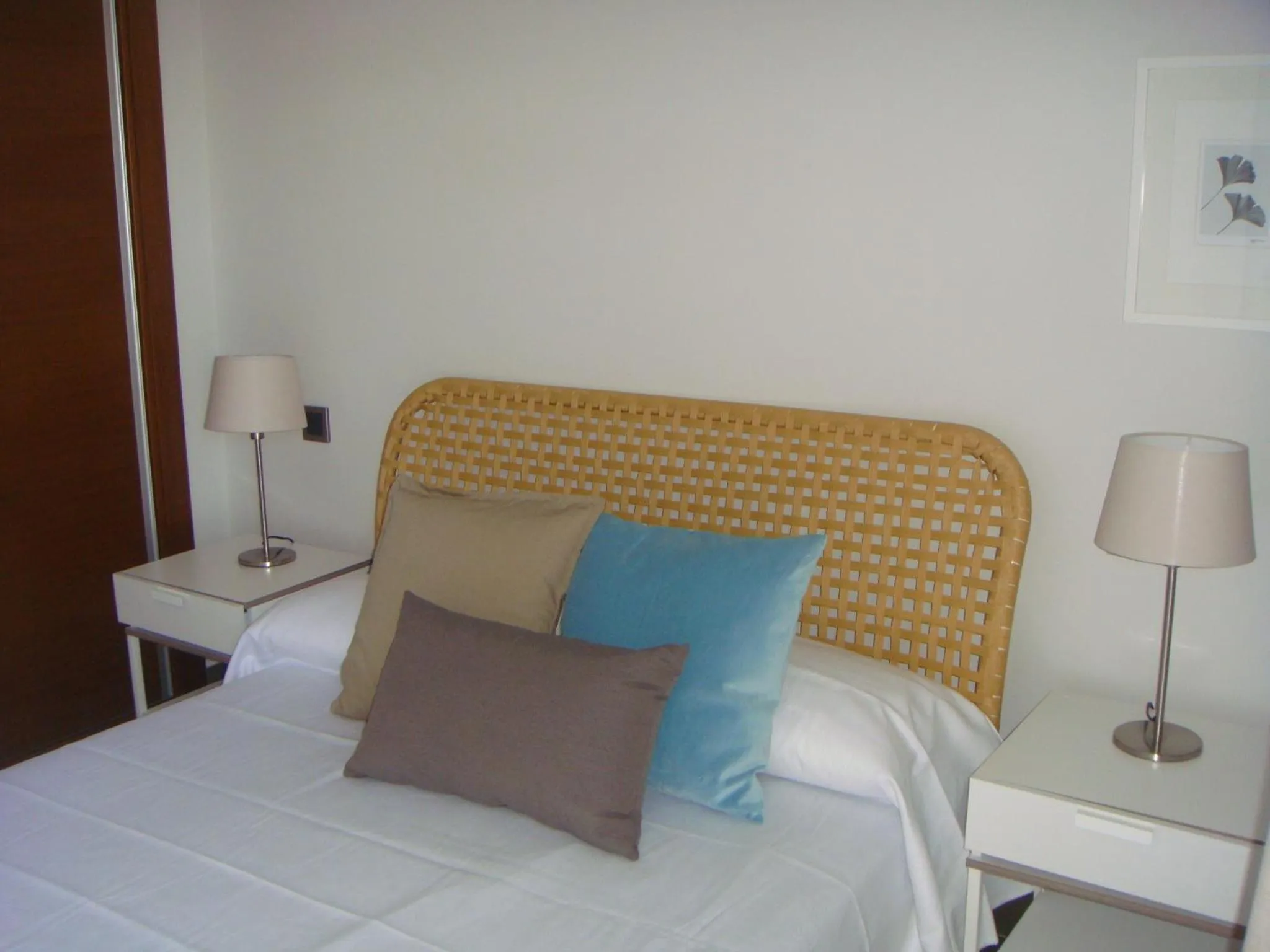 Bedroom, Bed in Life Apartments El Rompido