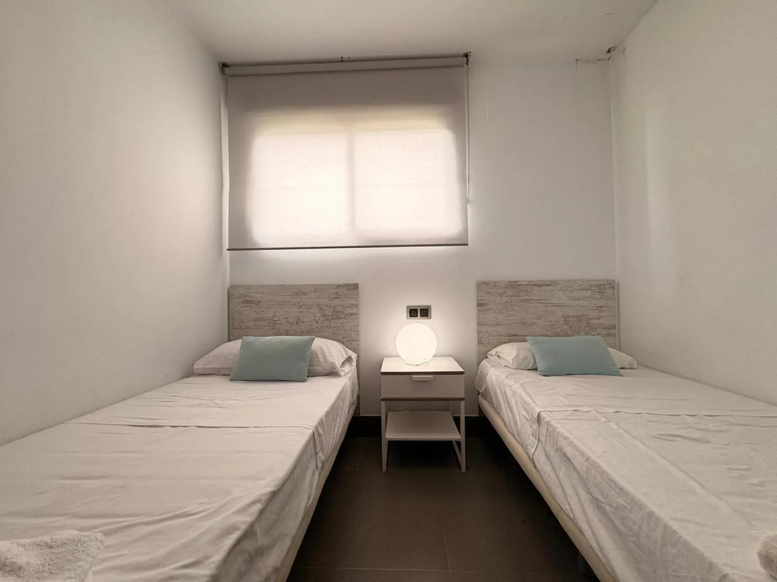 Bedroom, Bed in Life Apartments El Rompido