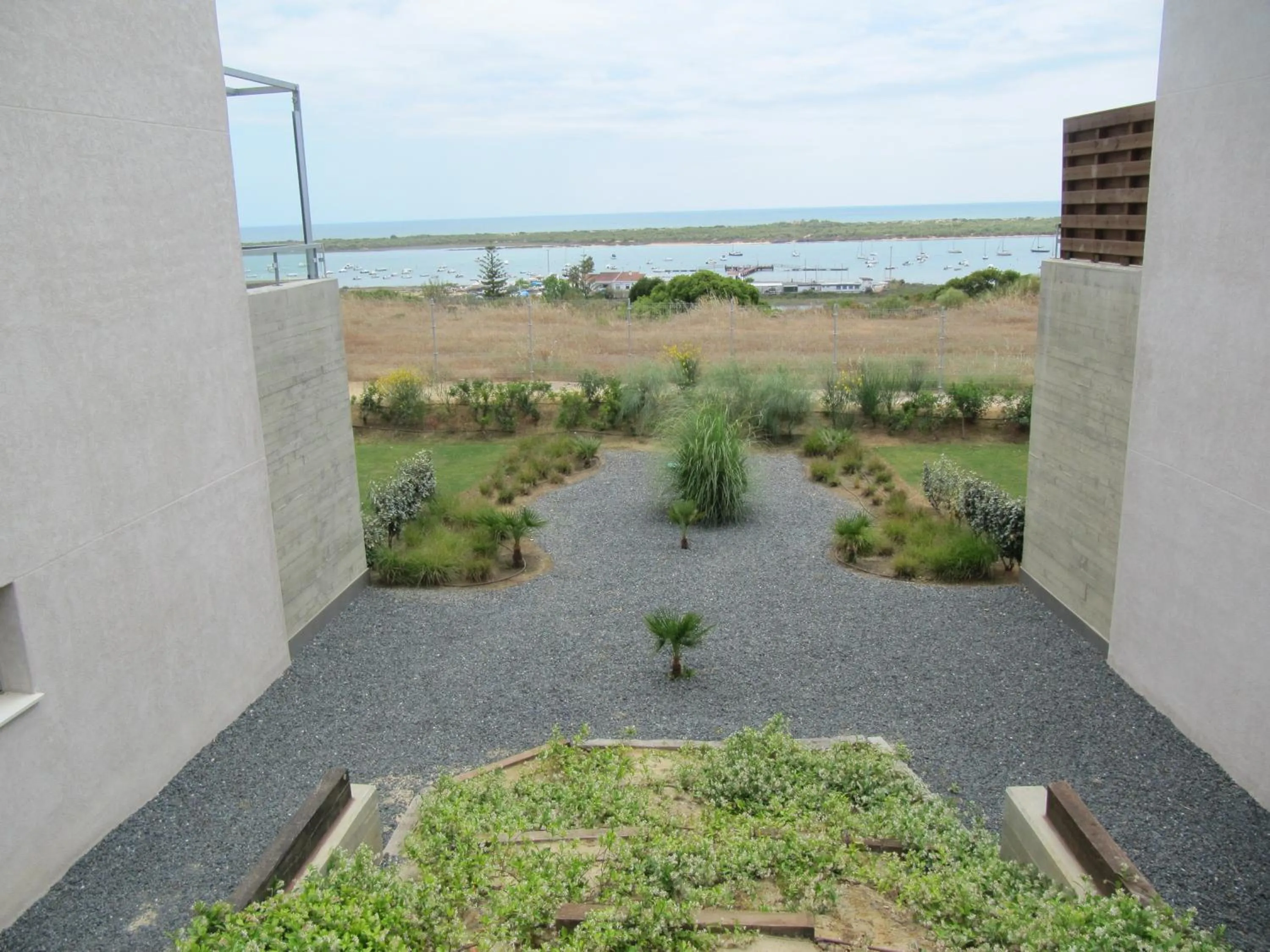 Facade/entrance in Life Apartments El Rompido