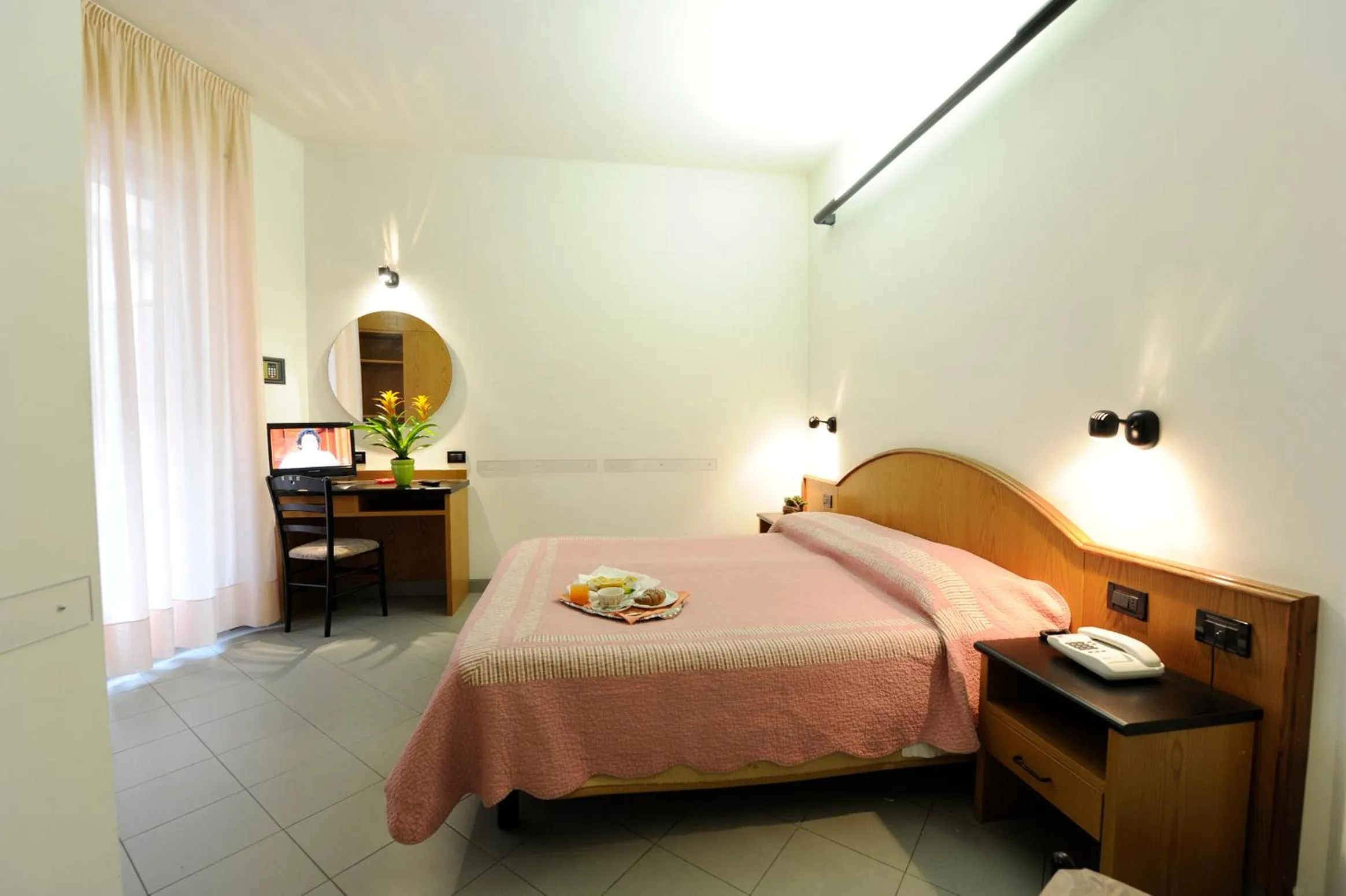 Photo of the whole room in Hotel Adler