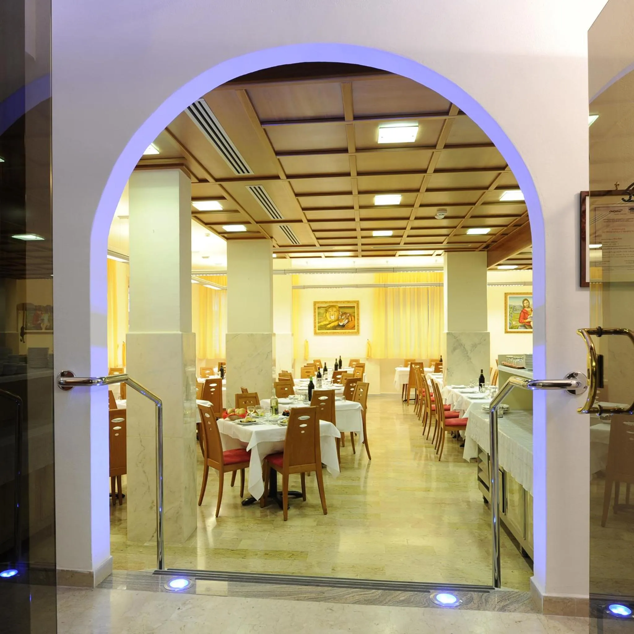 Restaurant/places to eat in Hotel Adler