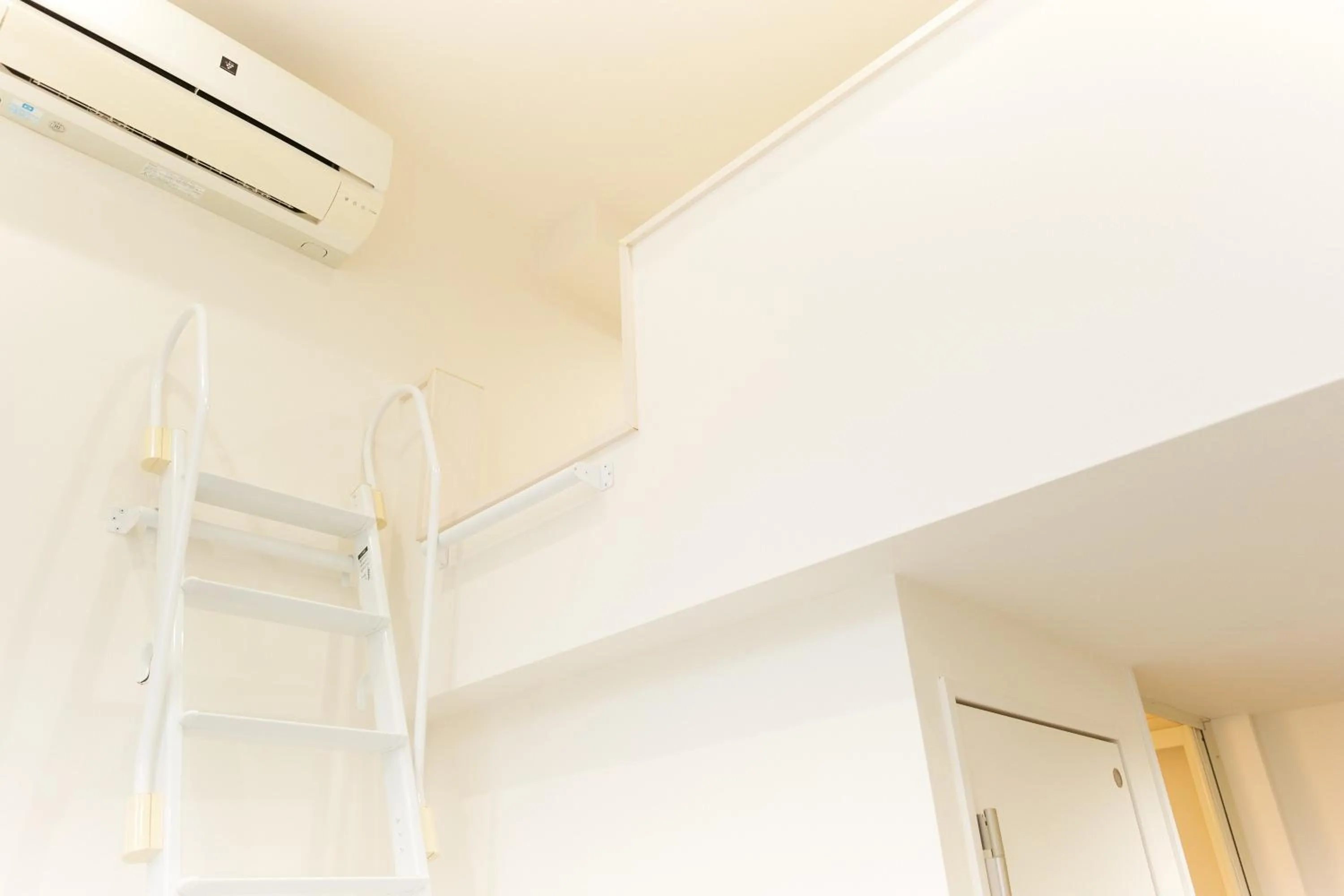 air conditioner in Nano North Shinjuku Apartment by Tranova