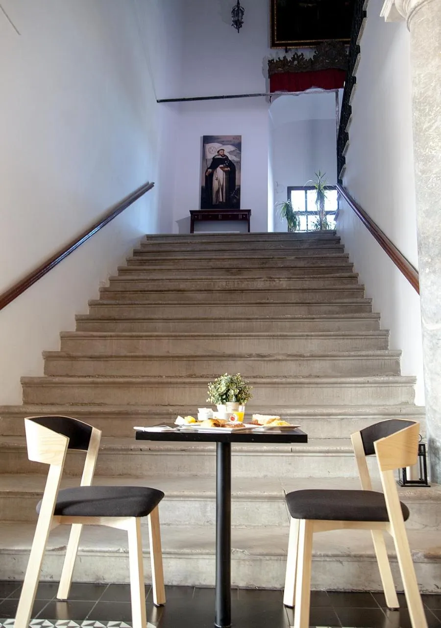 Dining area in Hotel Boutique Convento Cádiz