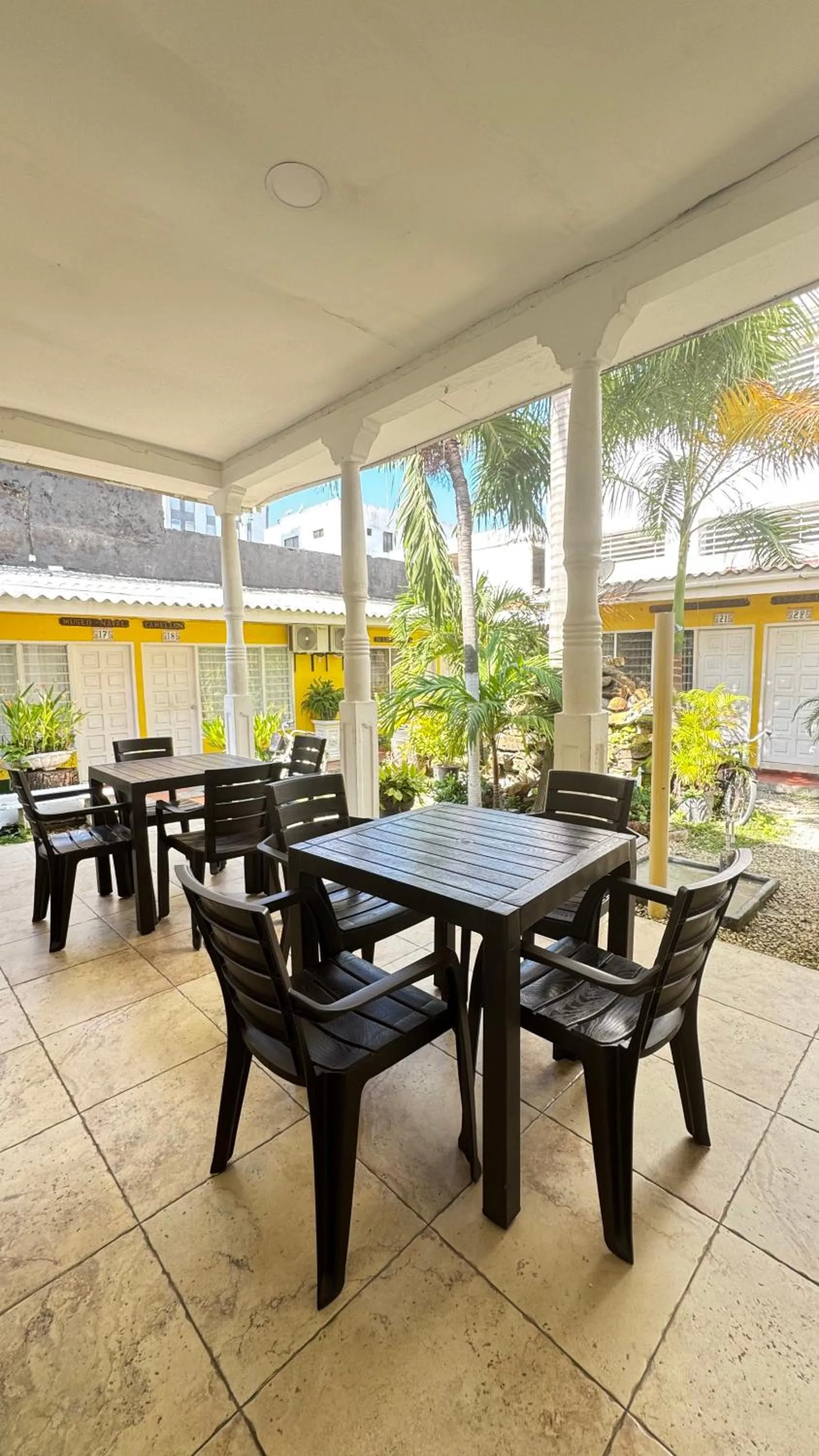 Dining area in Hotel Balcones de Bocagrande