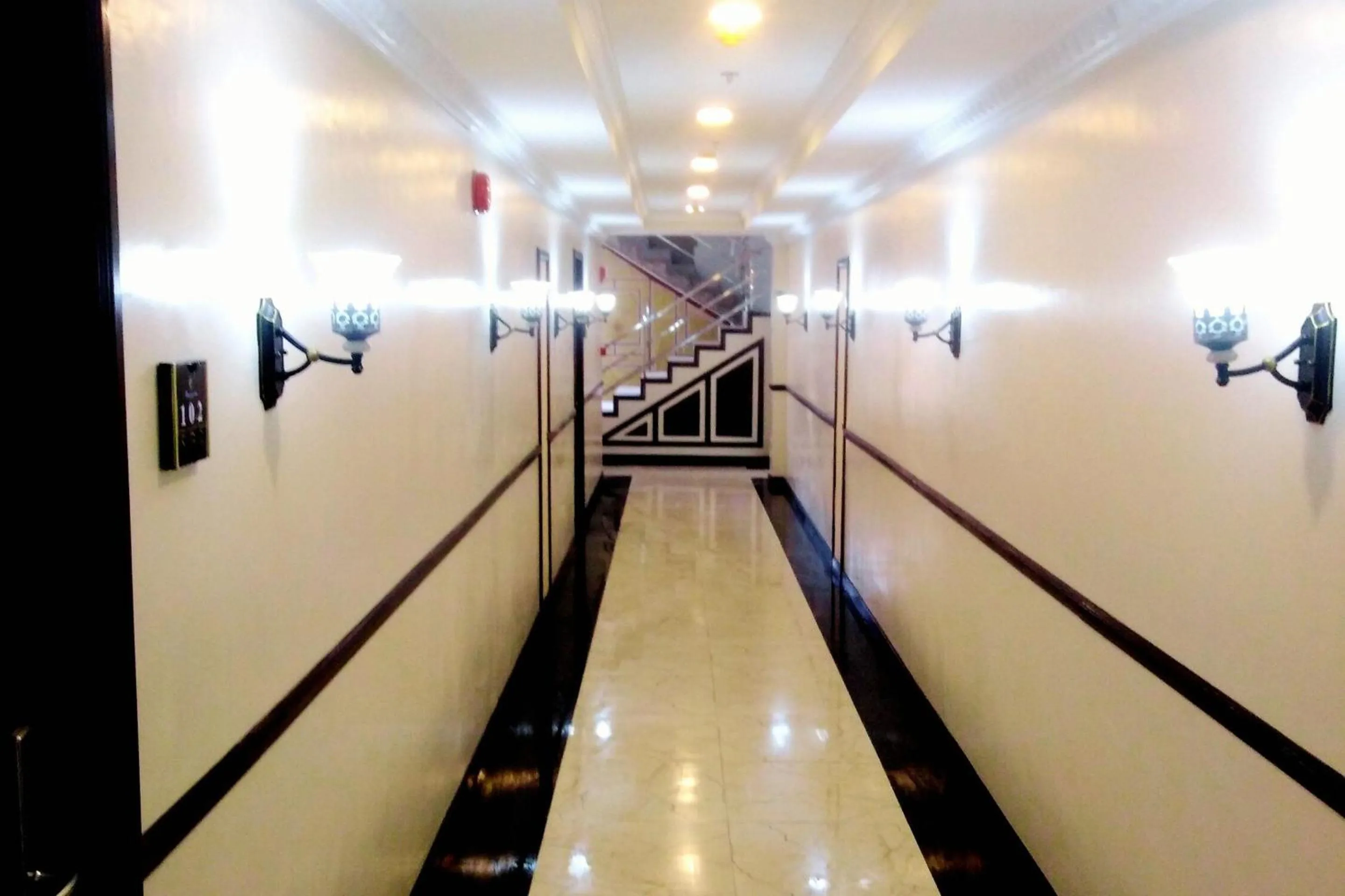 Venezia Suites Hotel Iloilo
