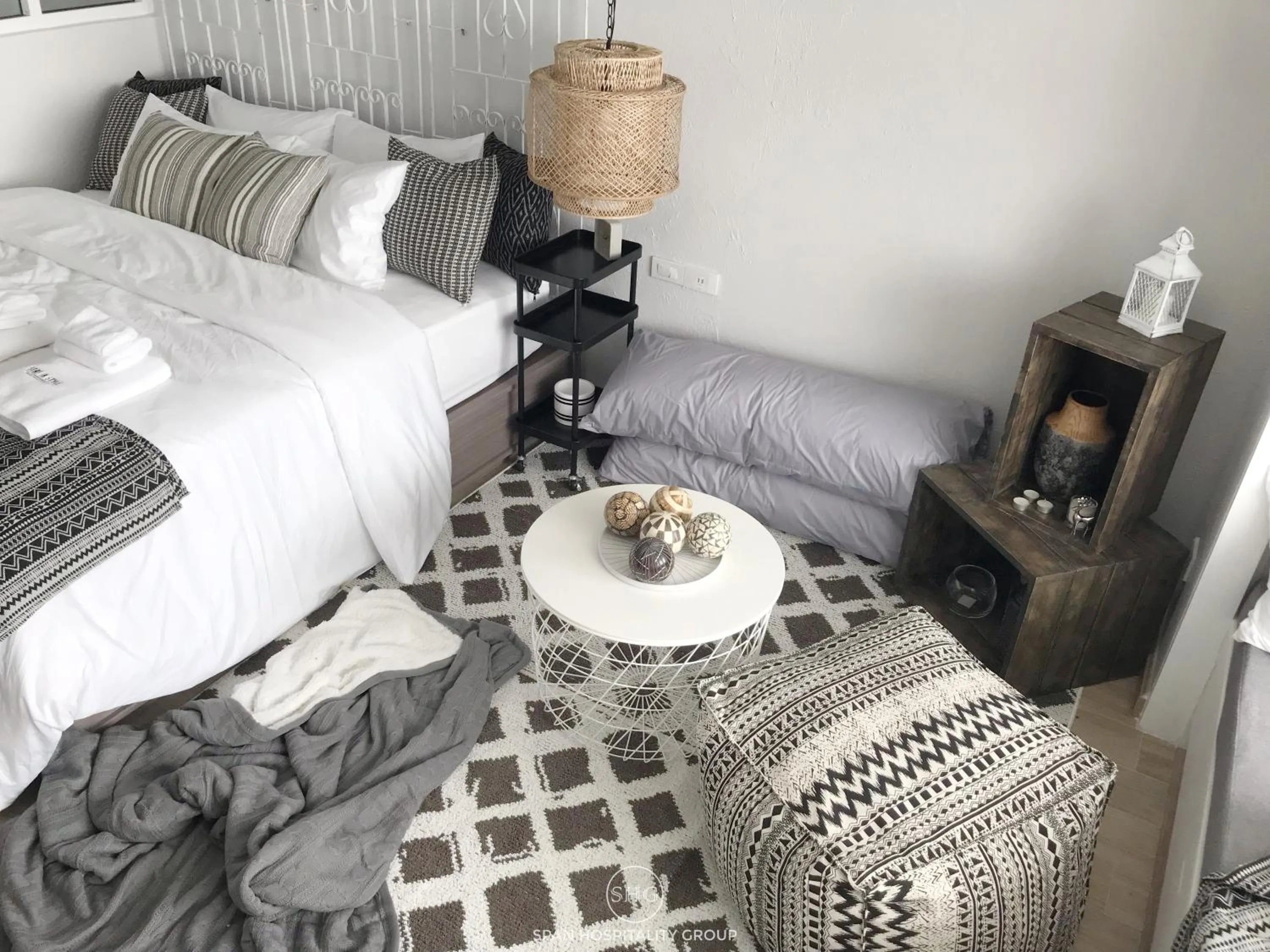 Seating area, Bed in Stay in Style at Nimman R316