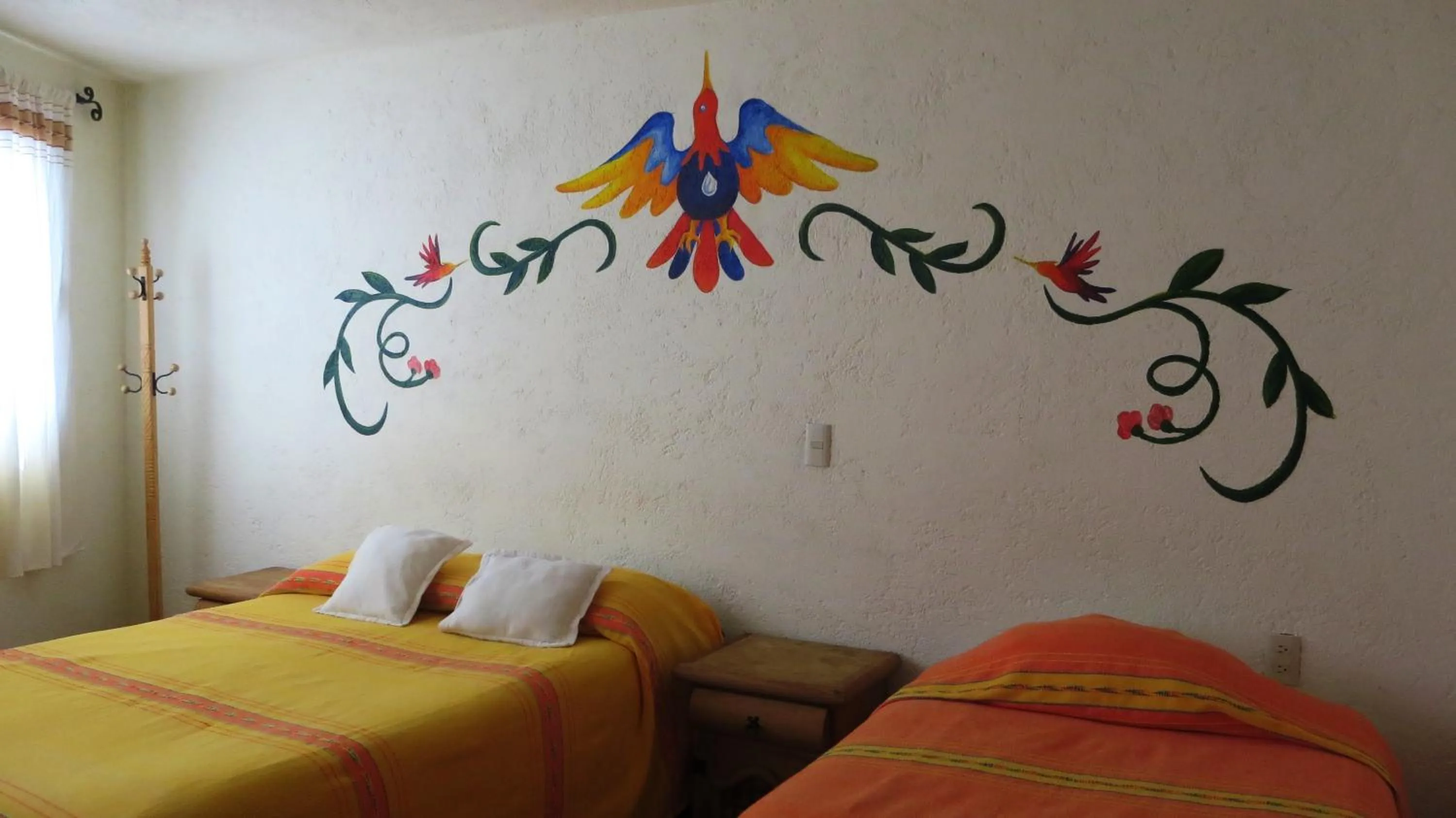 Photo of the whole room, Bed in Posada del Fraile