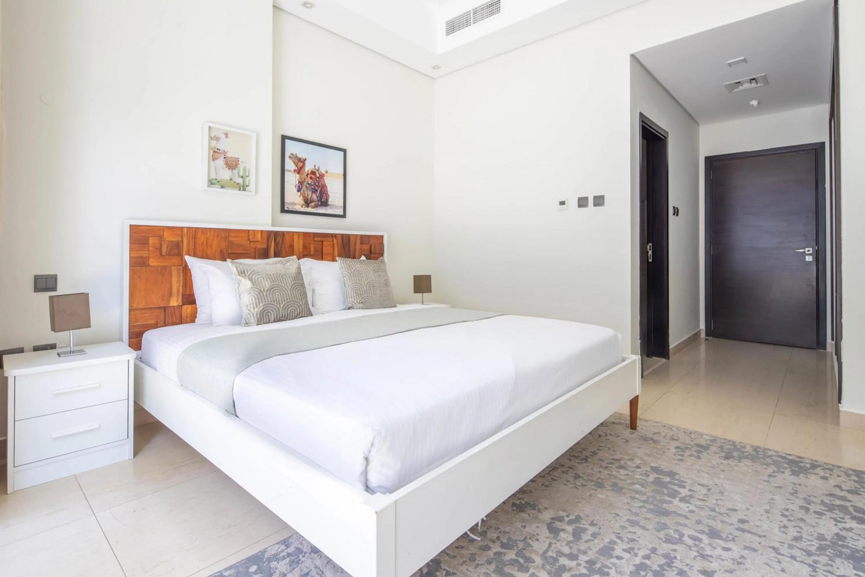Bed in Frank Porter - Mon Reve