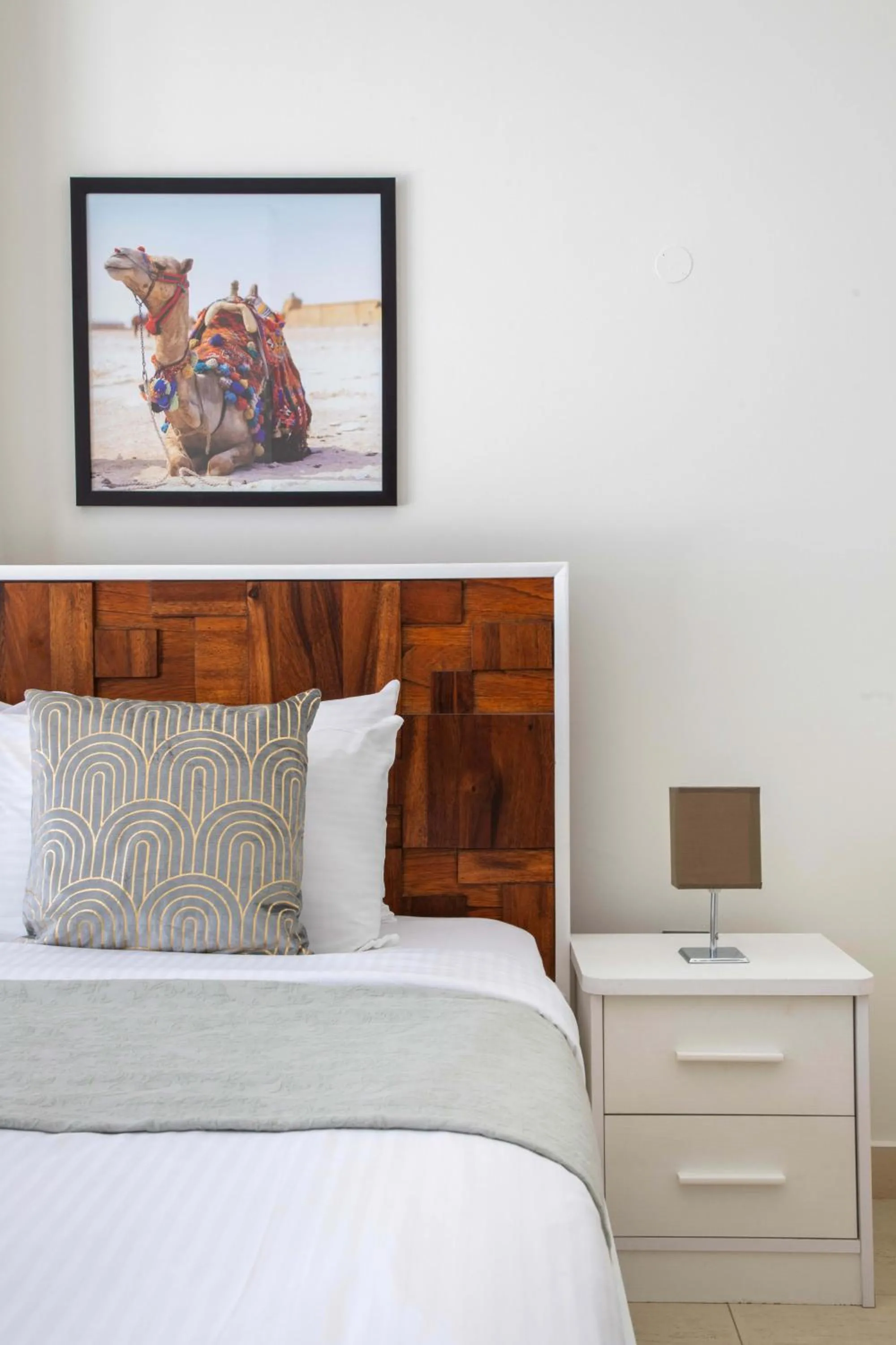 Bed in Frank Porter - Mon Reve