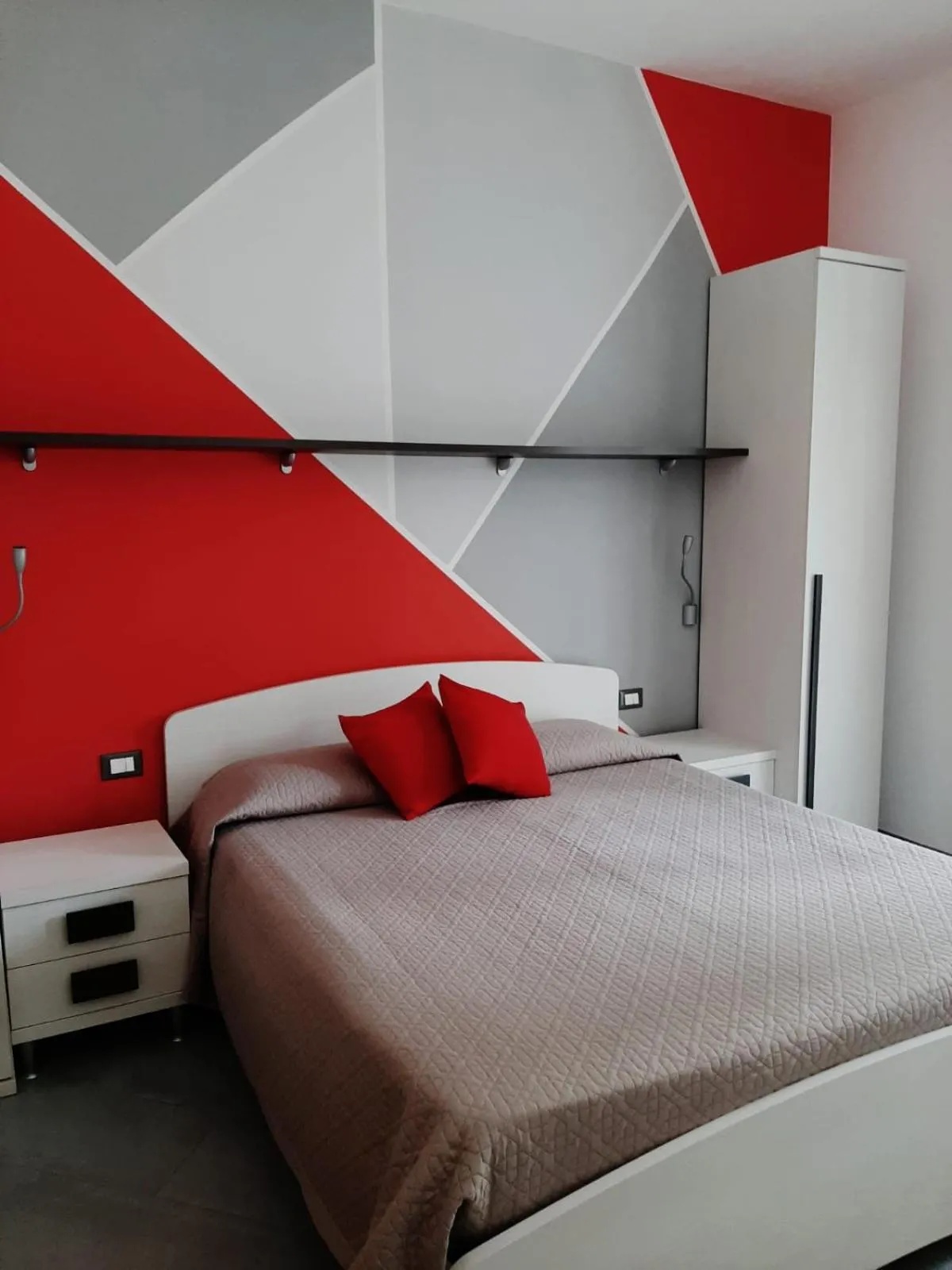 Bed in B&B "Perla del Sud"