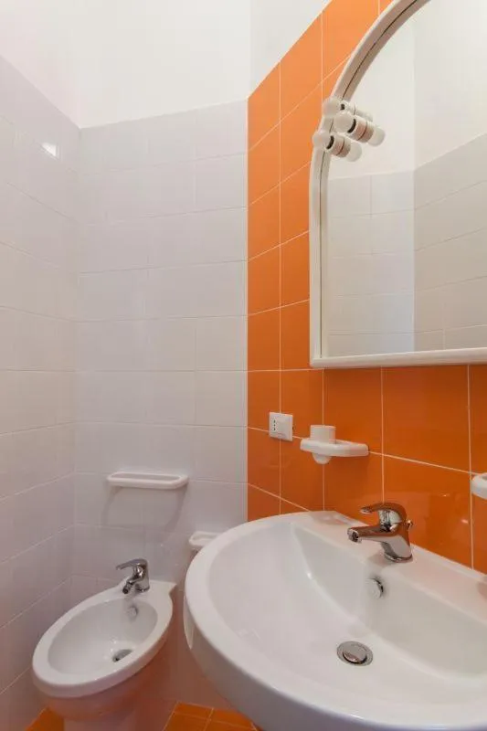 Bathroom in B&B "Perla del Sud"