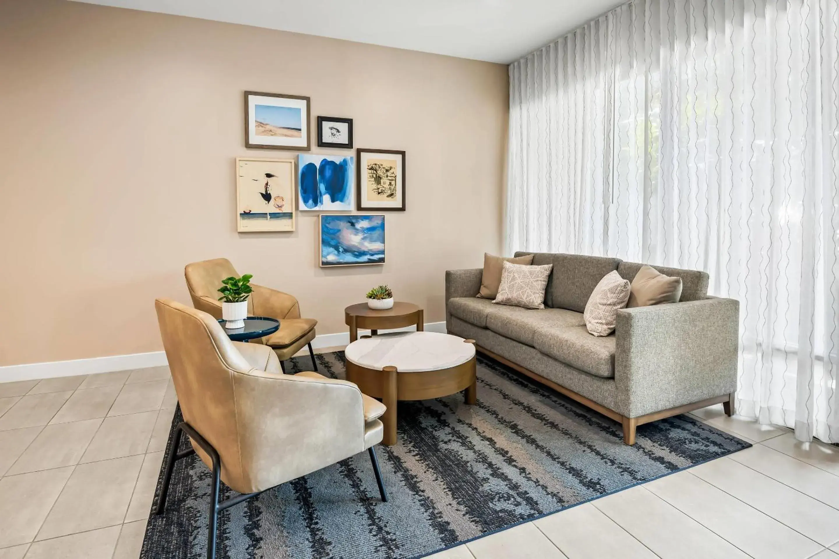 Lobby or reception in Quality Inn & Suites Hermosa Beach Lobby or reception in Quality Inn & Suites Hermosa Beach