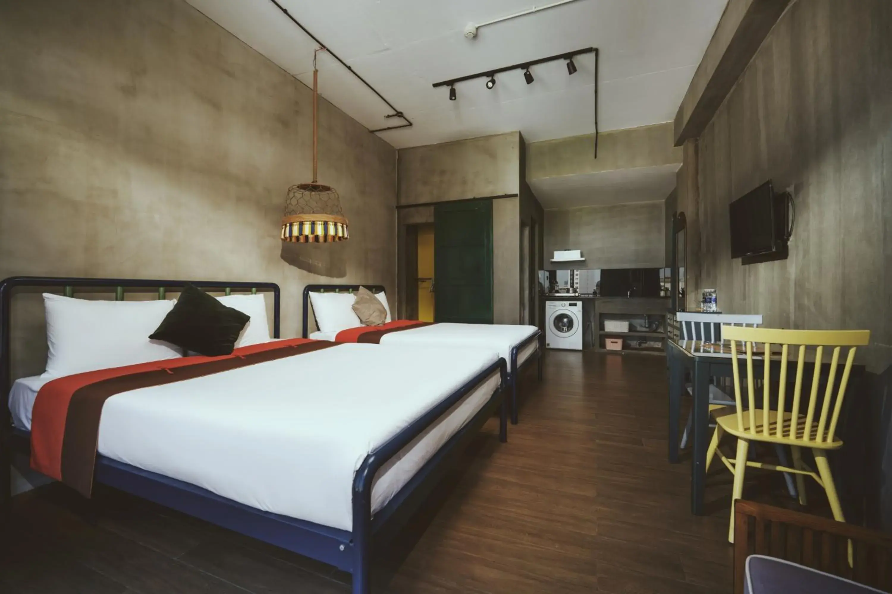 Family Room with Balcony in La Maison Des Délices Family Room with Balcony in La Maison Des Délices