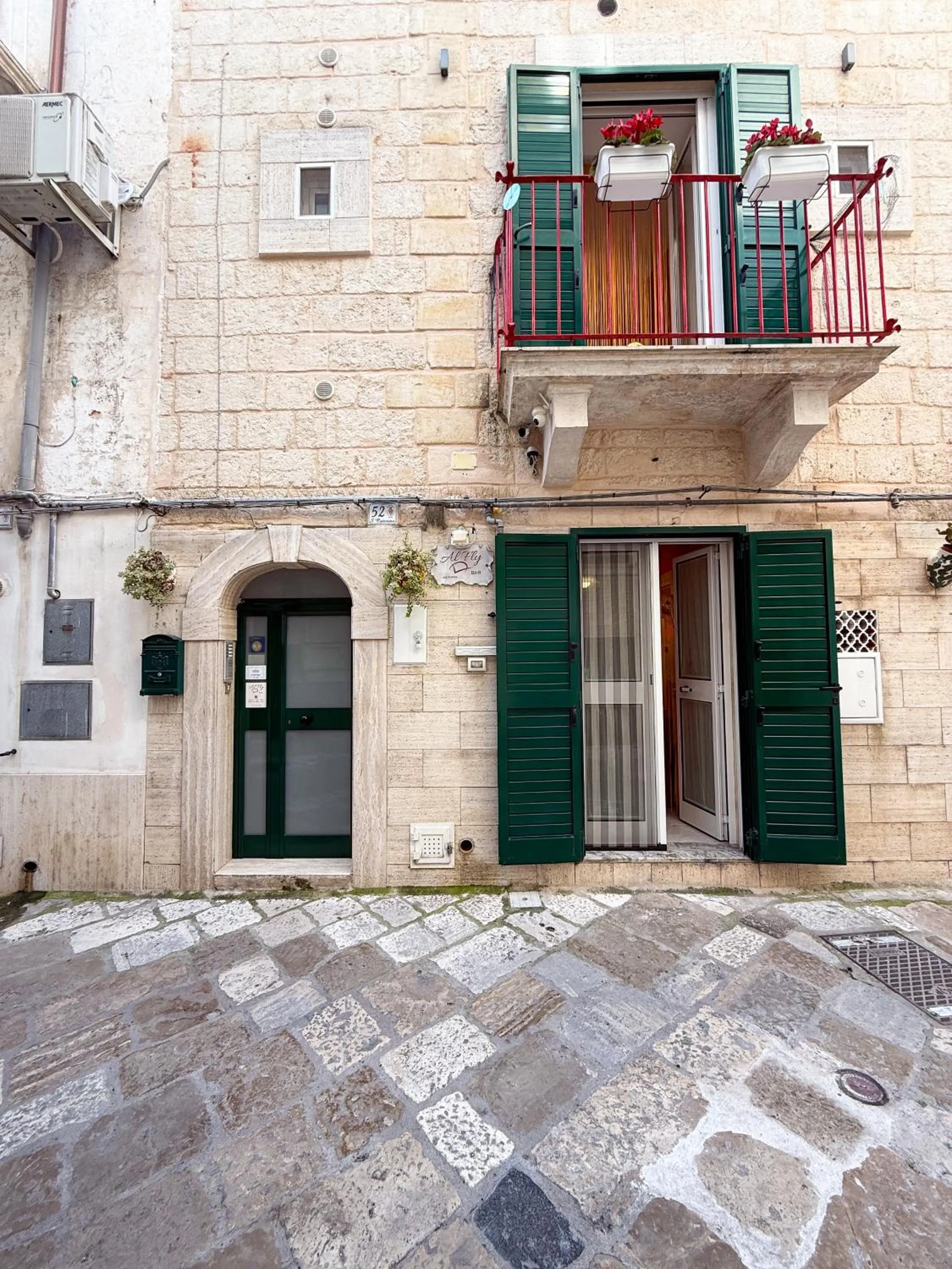 Al Fly- Enjoy Apulia