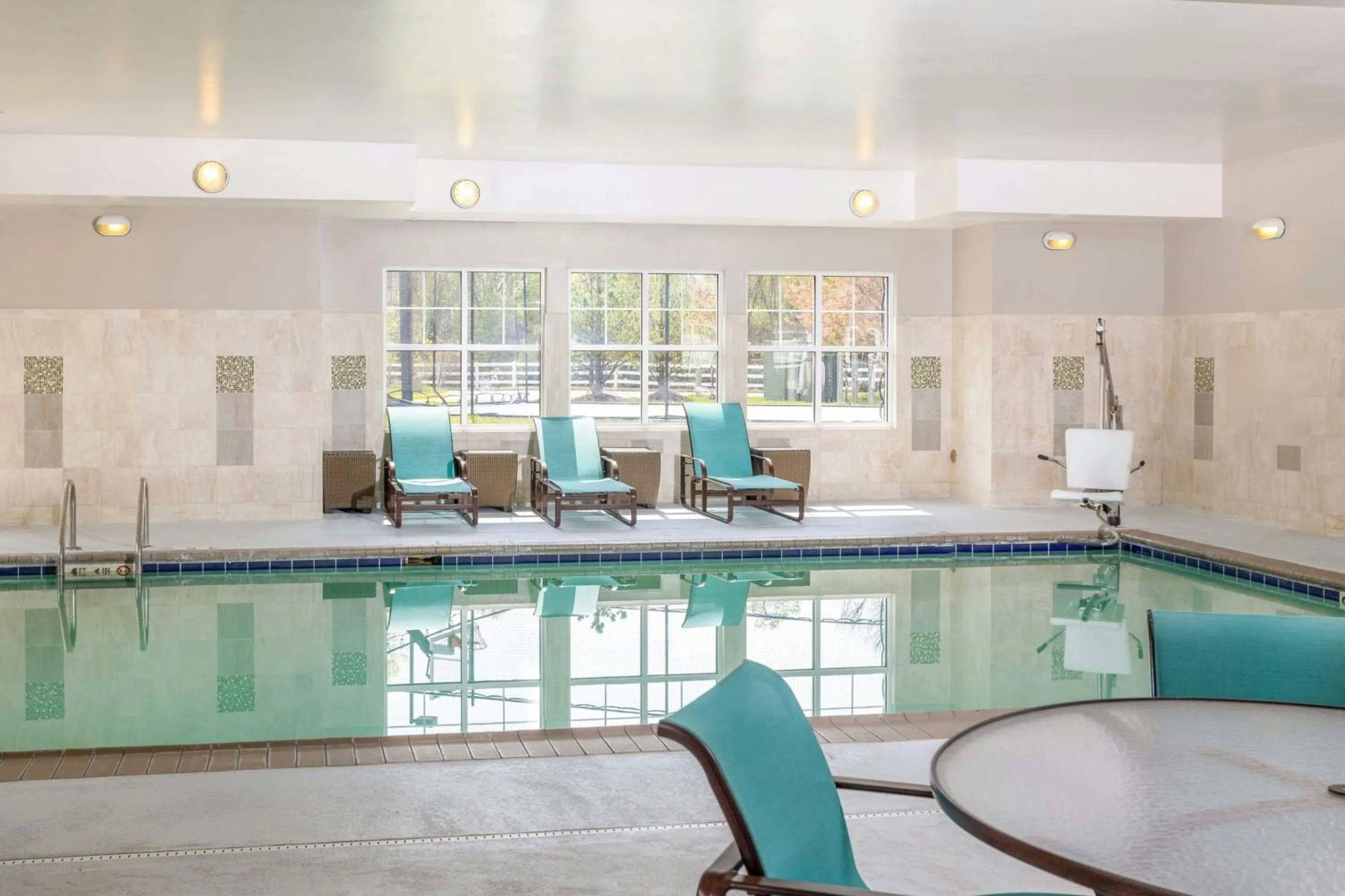 Swimming pool in Residence Inn Largo Medical Center Drive